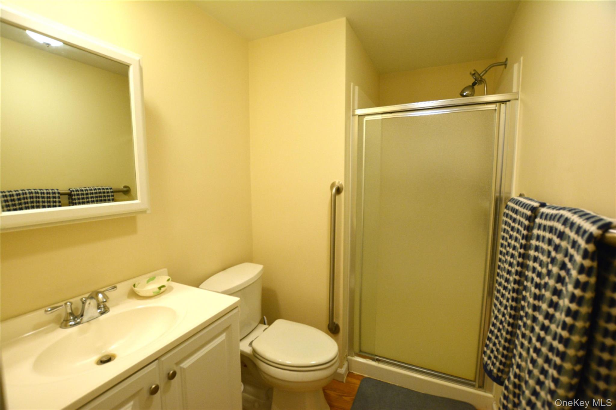 #20 photo, 82 Village Circle, सफ़ोक काउंटी Manorville , NY 11949