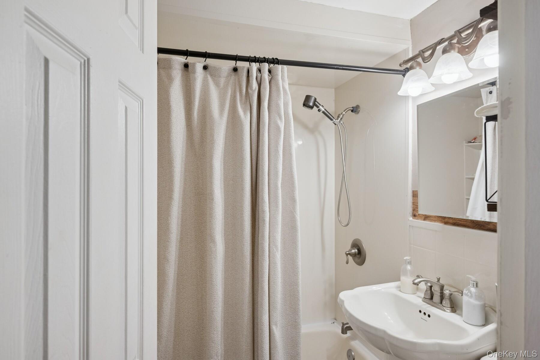 #16 photo, 155-69 99 Street, 뉴욕퀸즈 Howard Beach , NY 11414