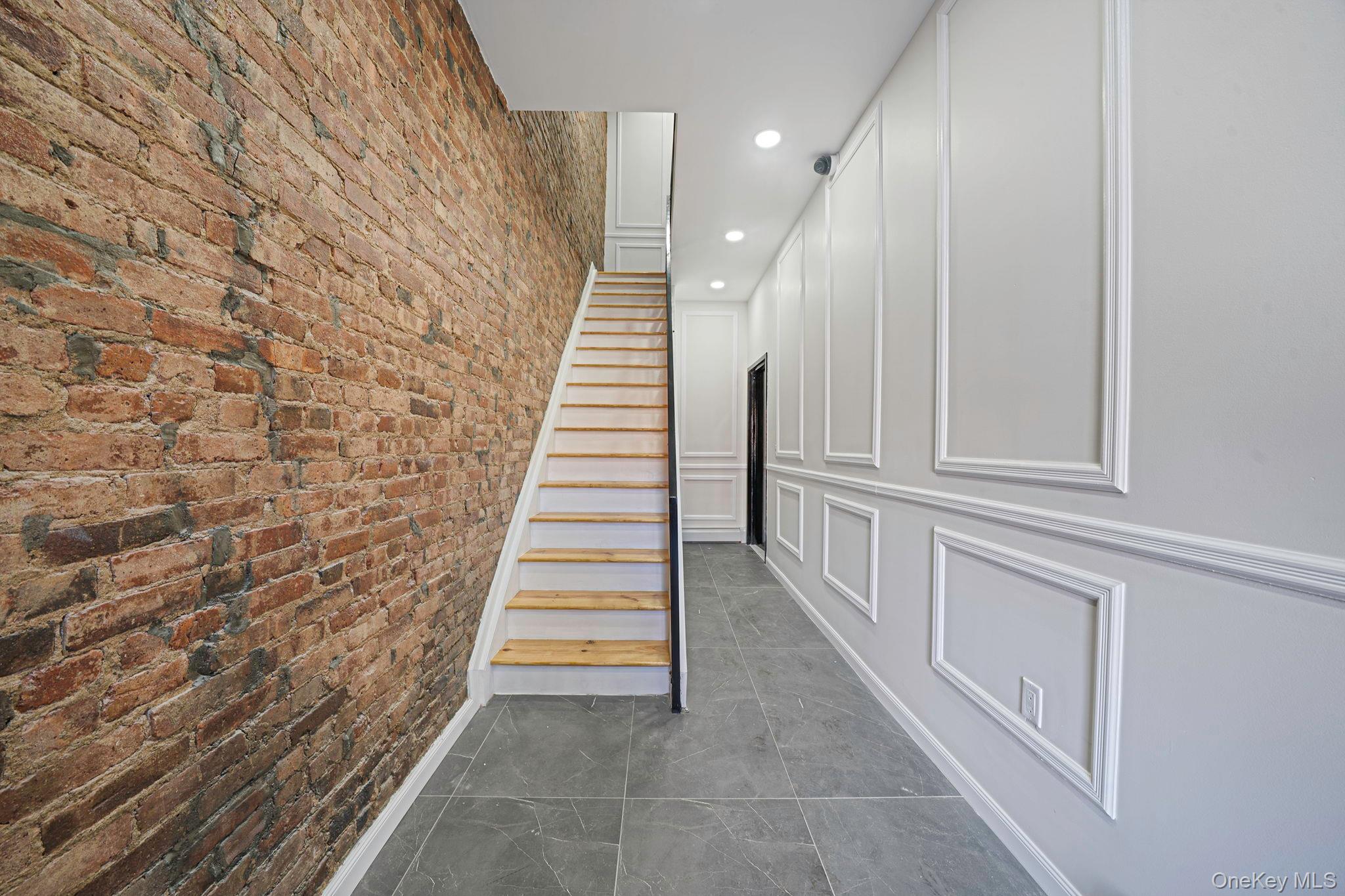 #7 photo, 534 Kosciuszko Street, 布鲁克林 Brooklyn , NY 11221