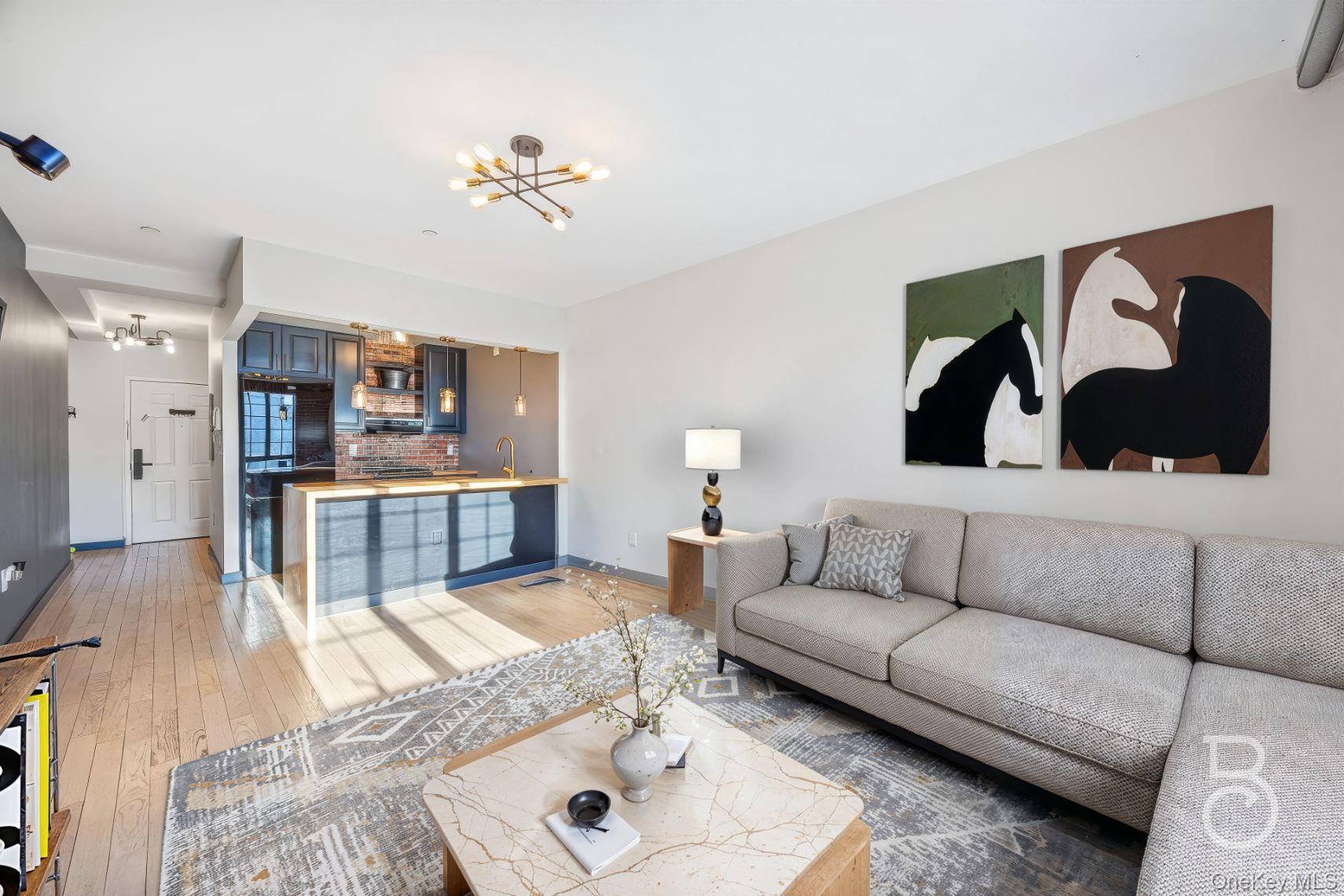 #4 photo, 25-25 Newtown Avenue, Astoria , NY 11102