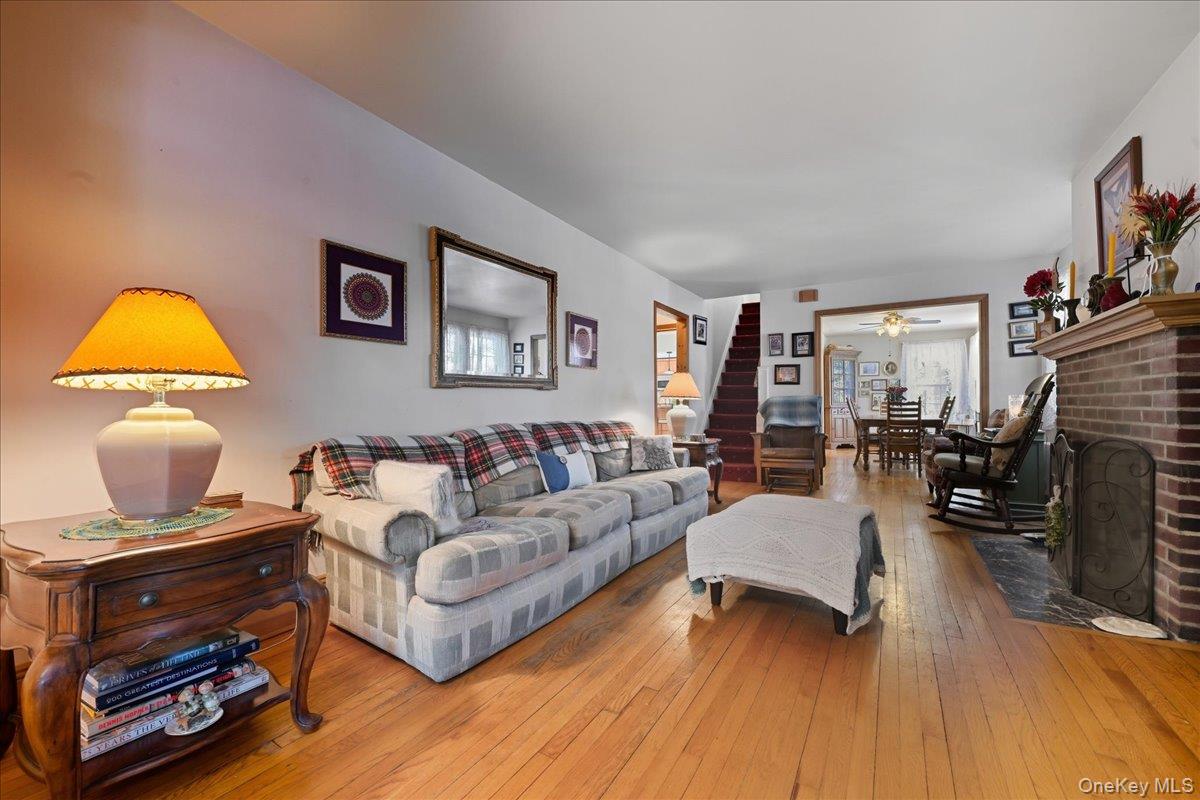 #9 photo, 11 Muriel Road, Port Washington , NY 11050