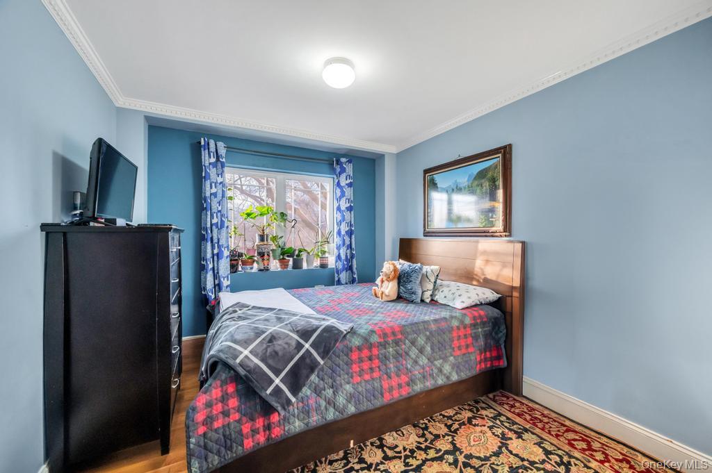 #17 photo, 69-07 43rd Avenue, Куинс ‖ Woodside , NY 11377