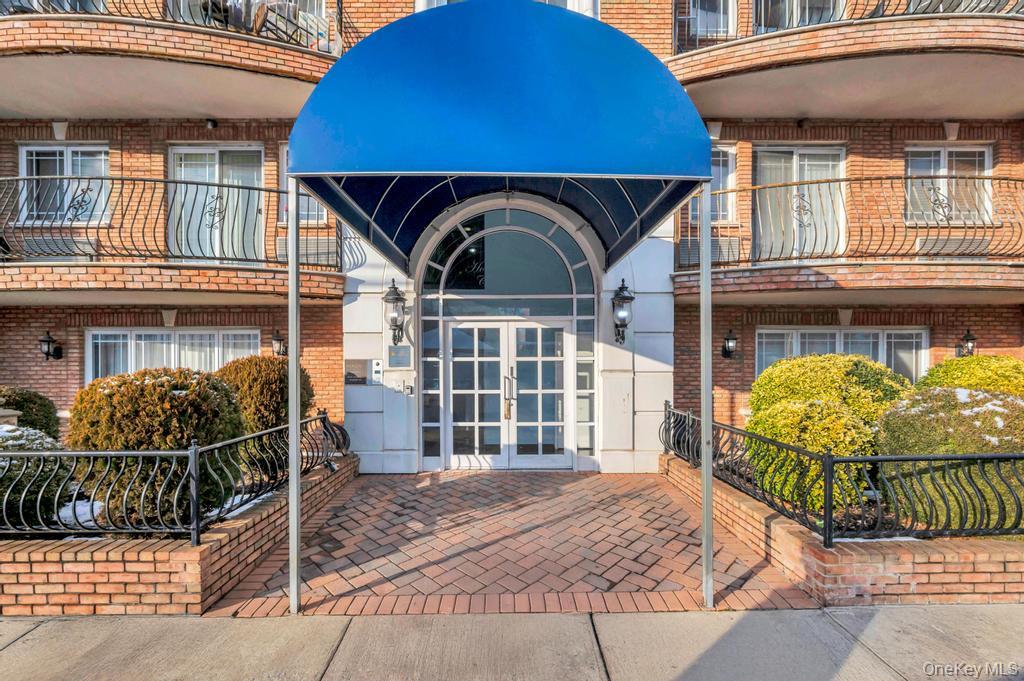 #2 photo, 69-07 43rd Avenue, Куинс ‖ Woodside , NY 11377