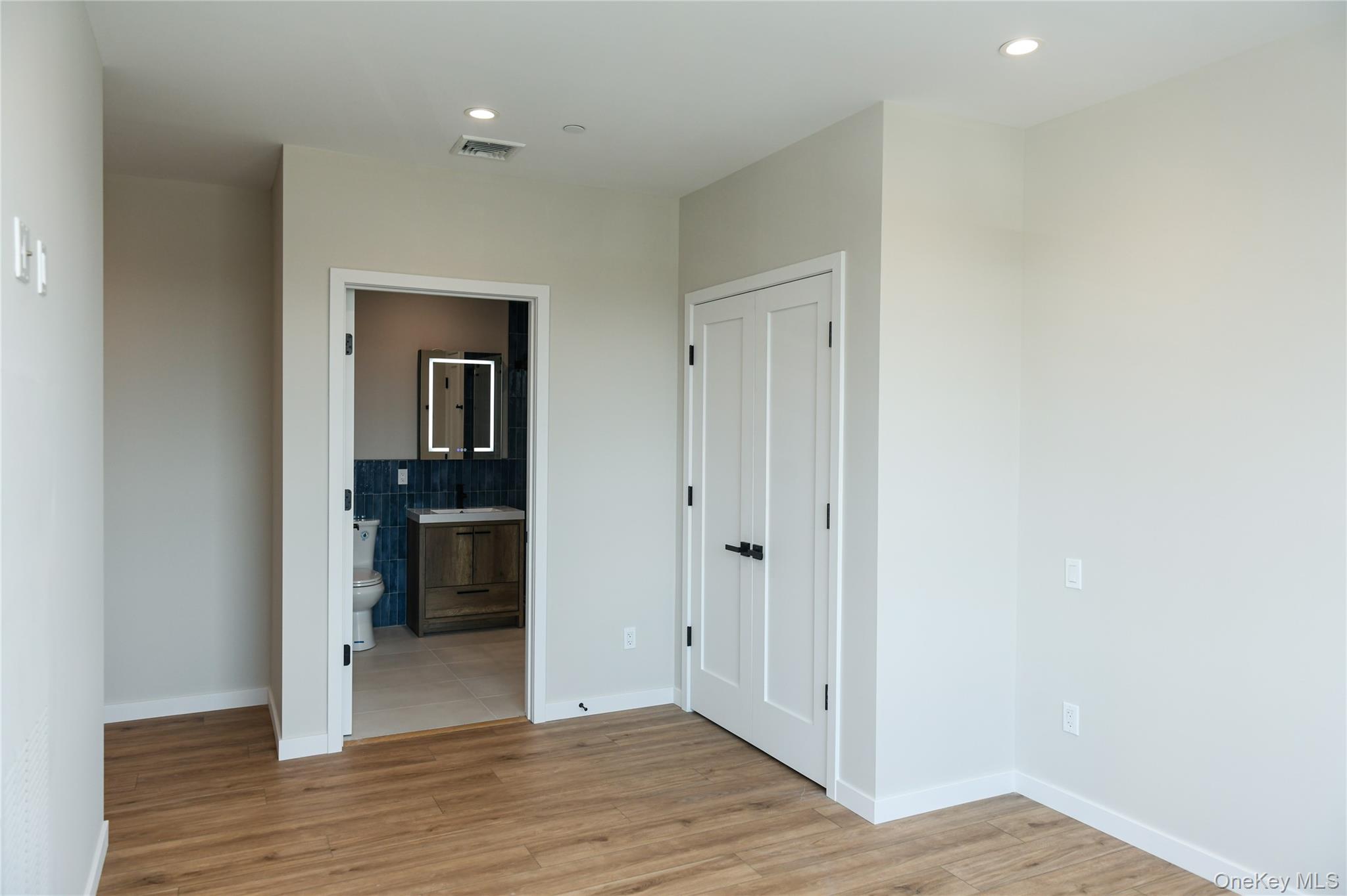 #9 photo, 135 East Park Avenue, Long Beach , NY 11561