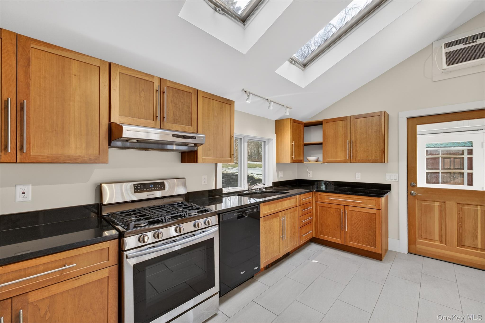 #10 photo, 125 Mountain Rest Road, New Paltz , NY 12561