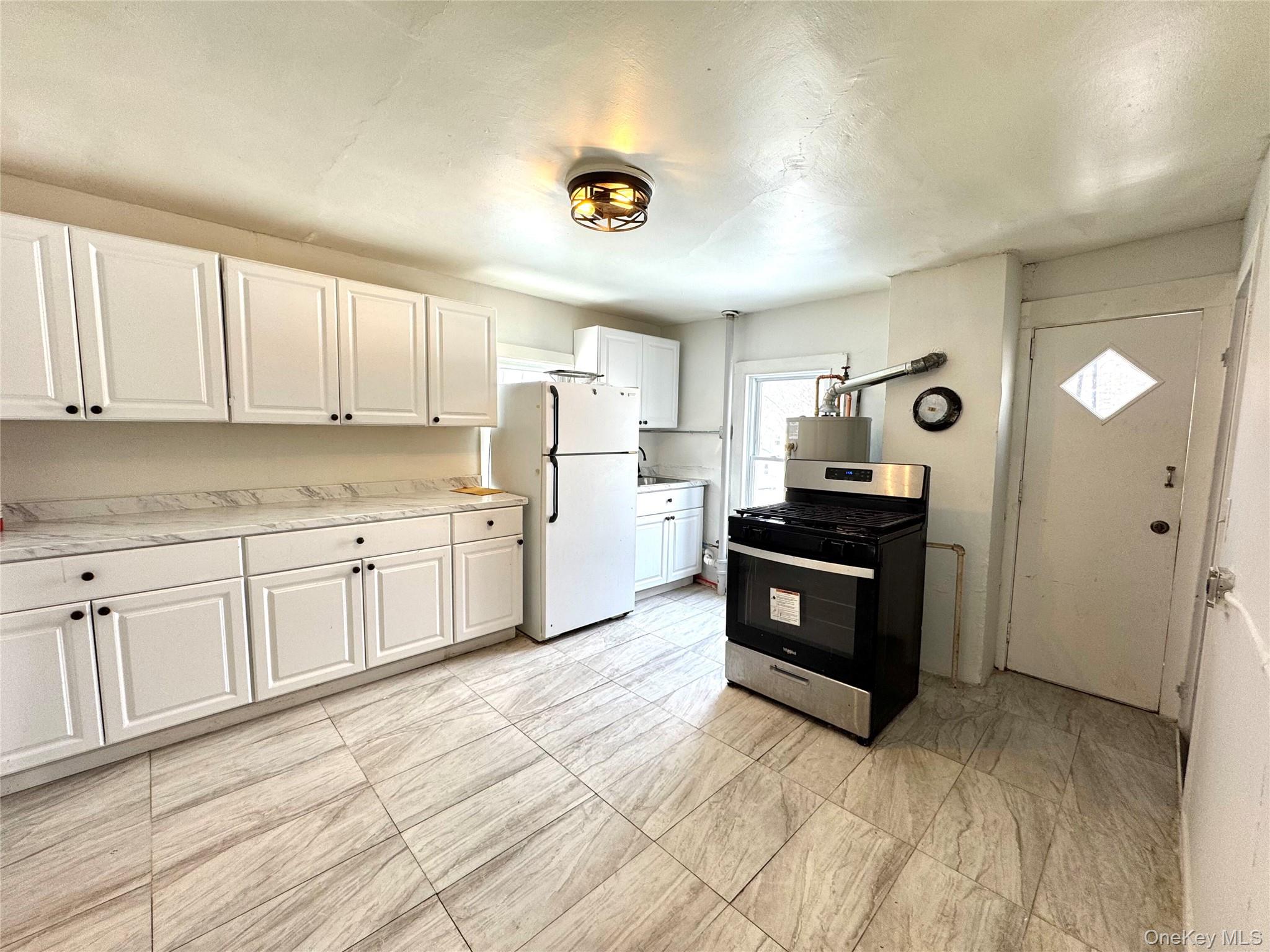 #9 photo, 34 Broad Street, Middletown , NY 10940