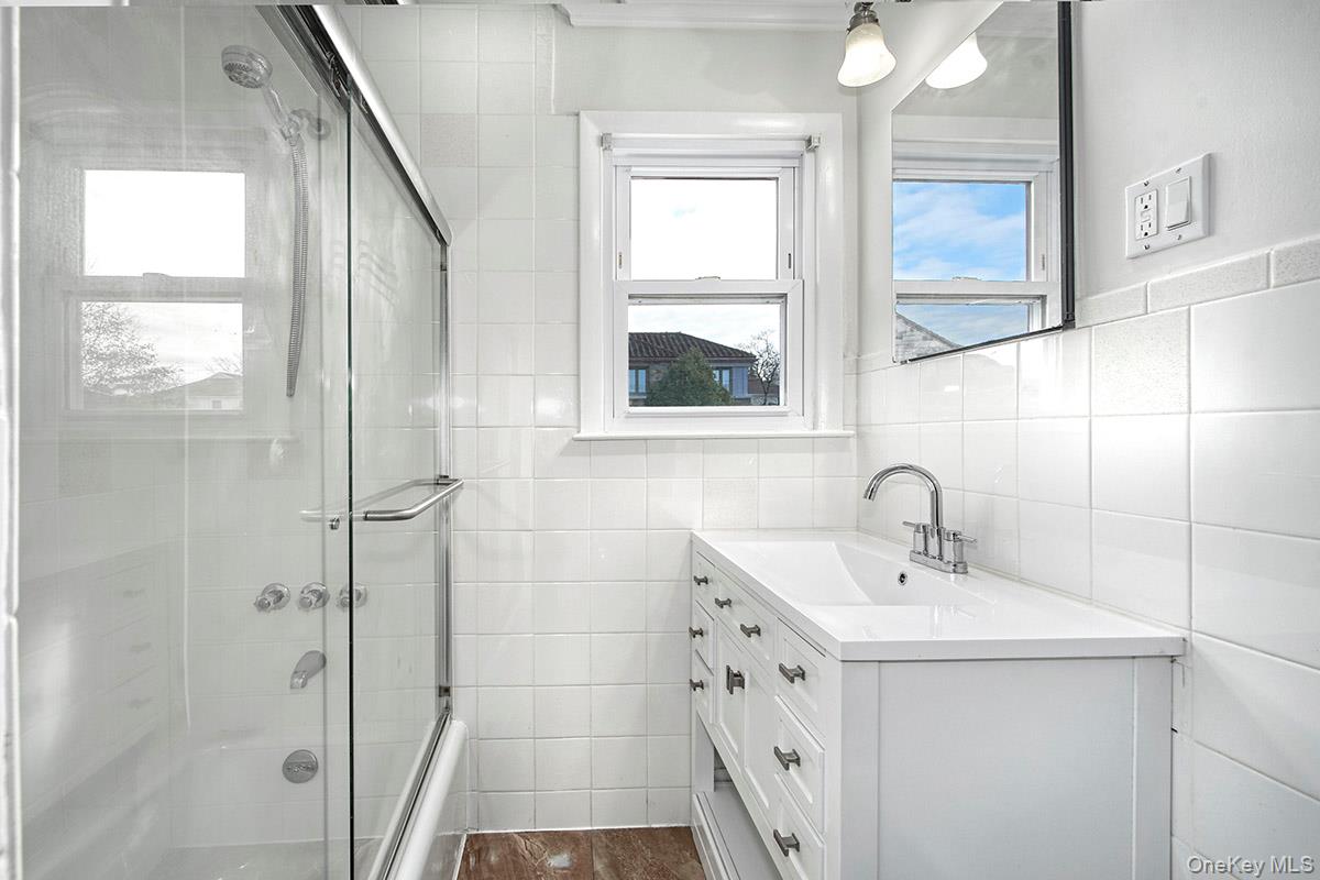 #14 photo, 222 Gainsborg Avenue, 纽约州 West Harrison , NY 10604