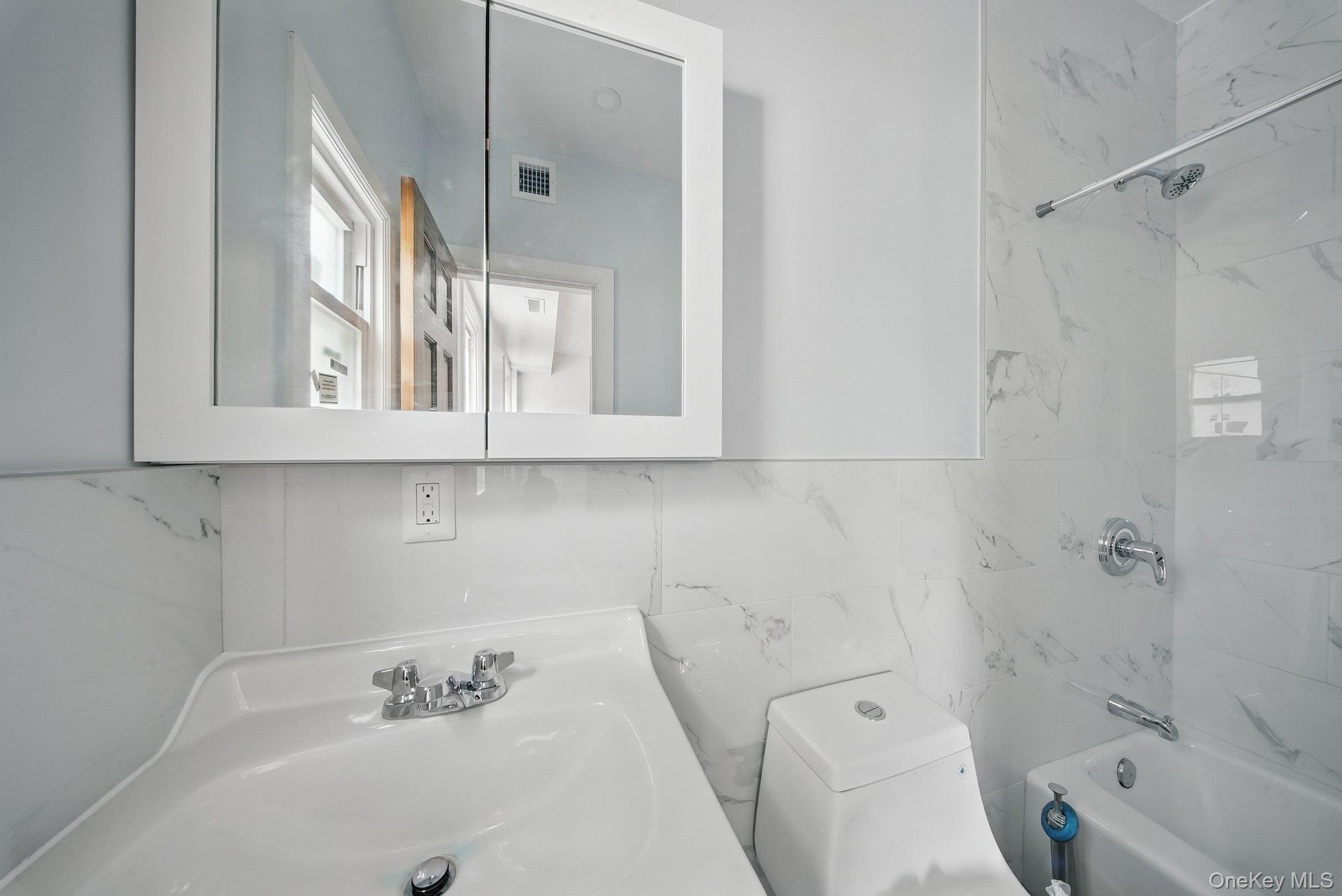 #11 photo, 14 Yankee Place, Ellenville , NY 12428