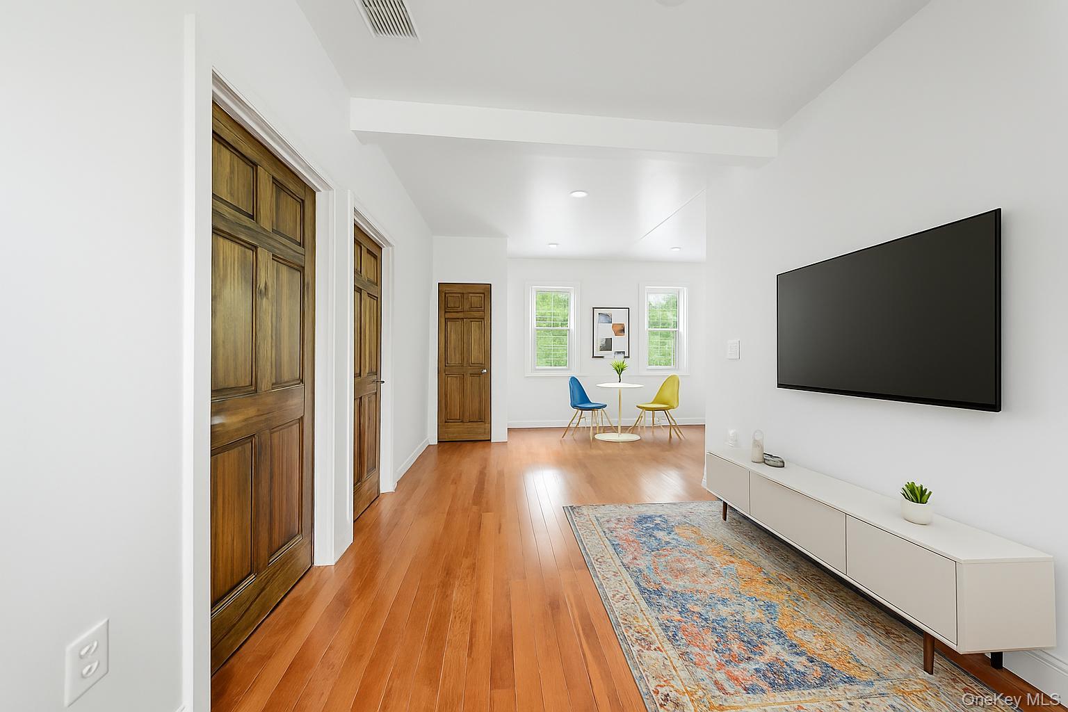 #3 photo, 14 Yankee Place, Ellenville , NY 12428