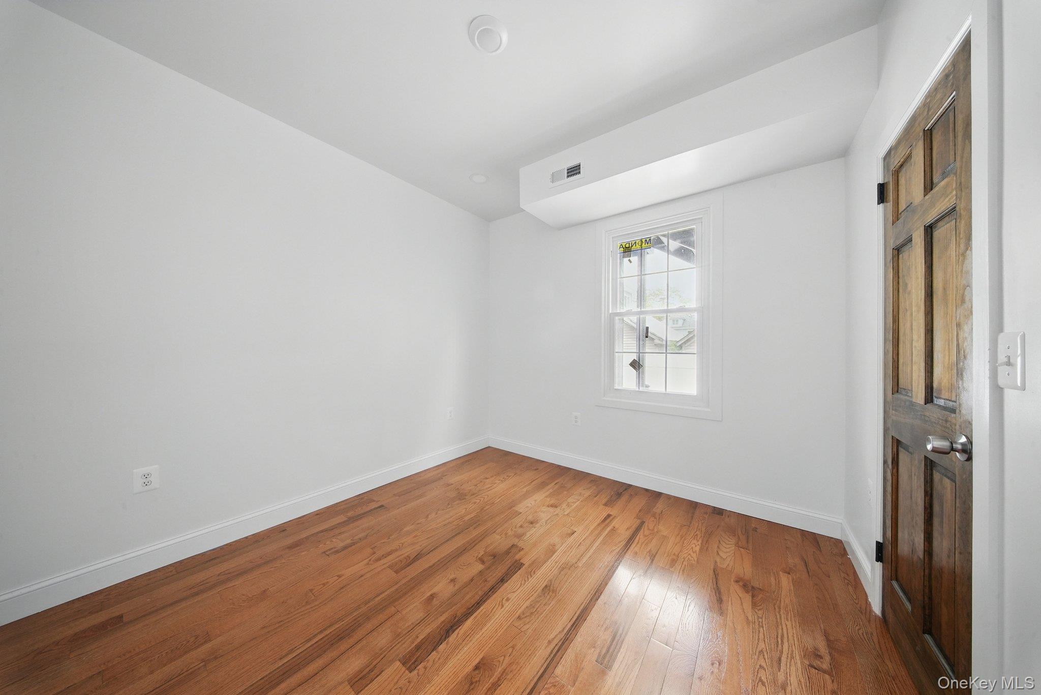 #6 photo, 14 Yankee Place, Ellenville , NY 12428