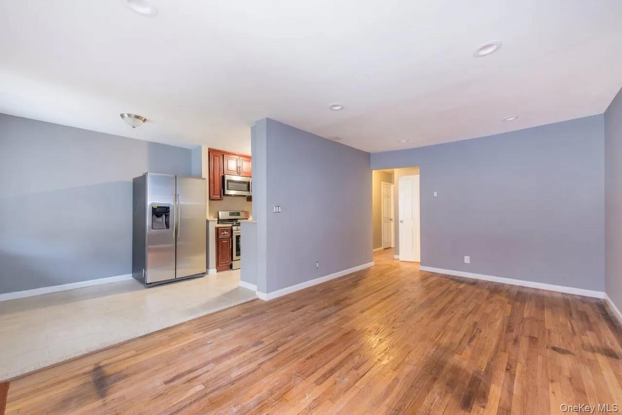 #5 photo, 3410 Bronxwood Avenue, Бронкс ‖ Bronx , NY 10469