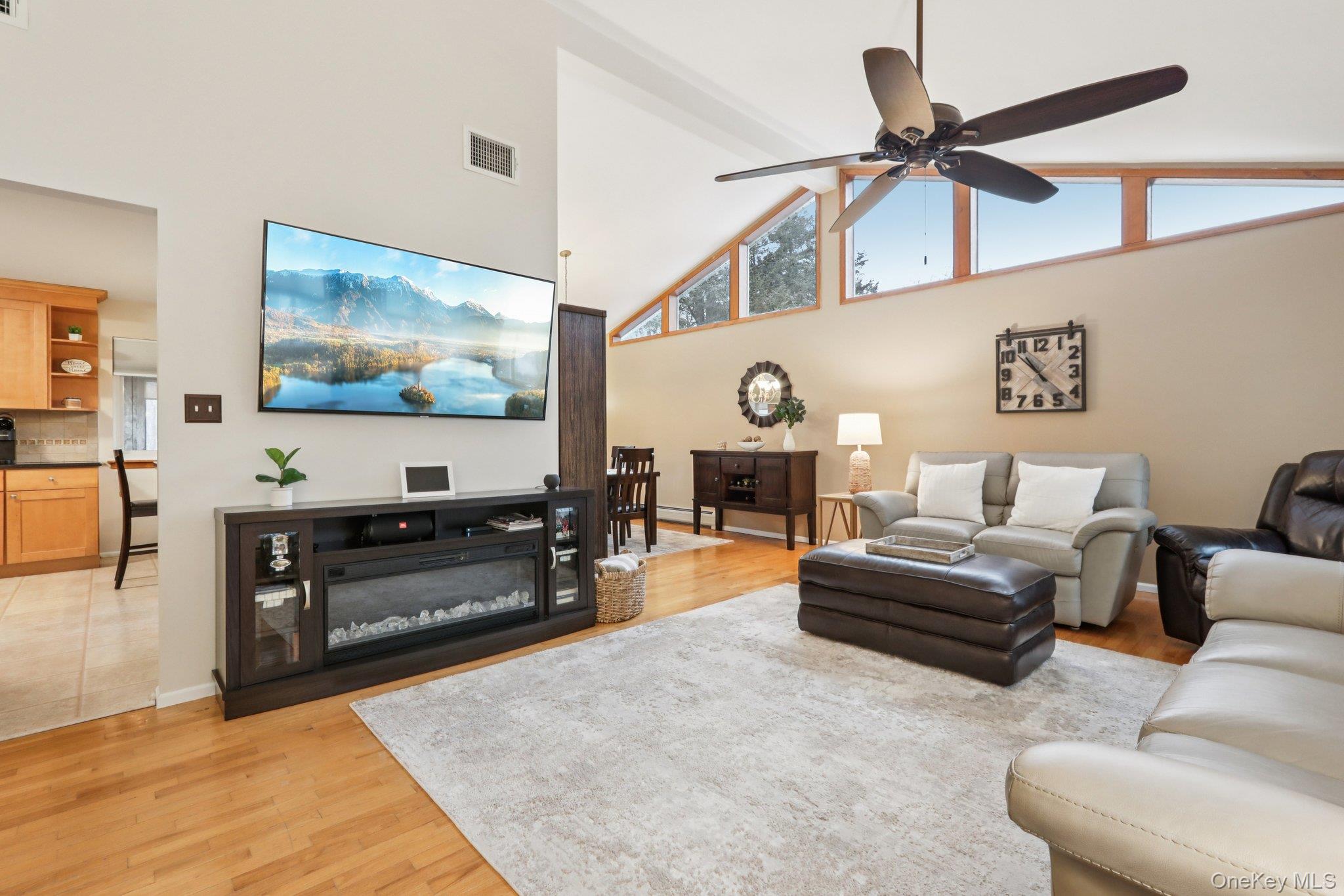 #10 photo, 4 Austin Way, Tappan , NY 10983