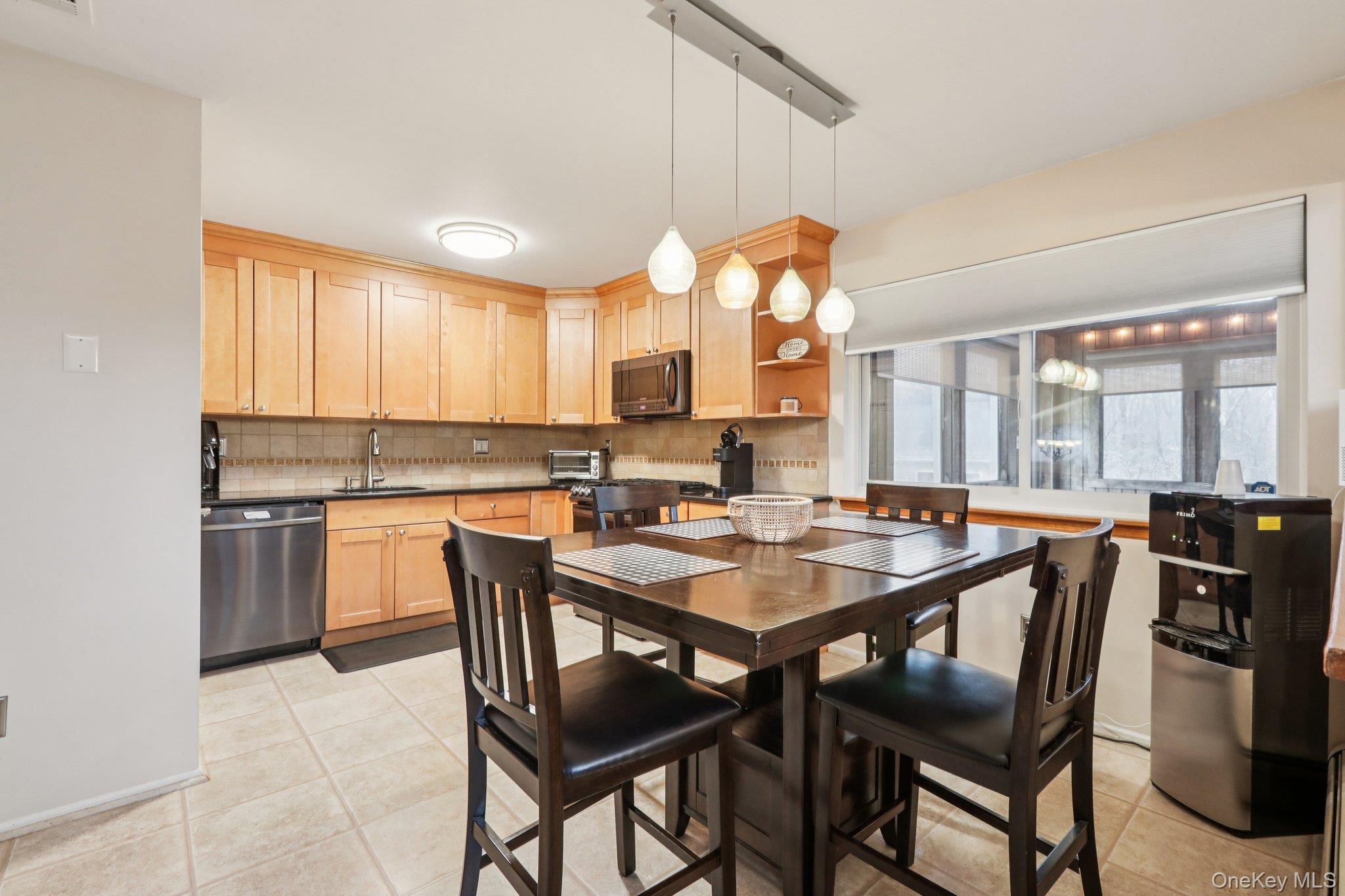 #14 photo, 4 Austin Way, Tappan , NY 10983