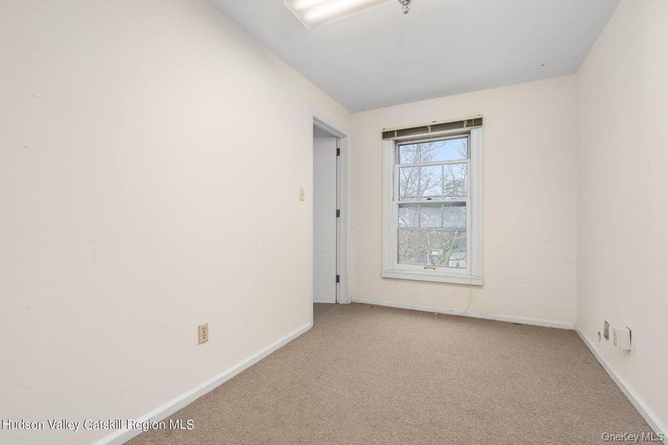 #9 photo, 159 Green Street, Kingston , NY 12401