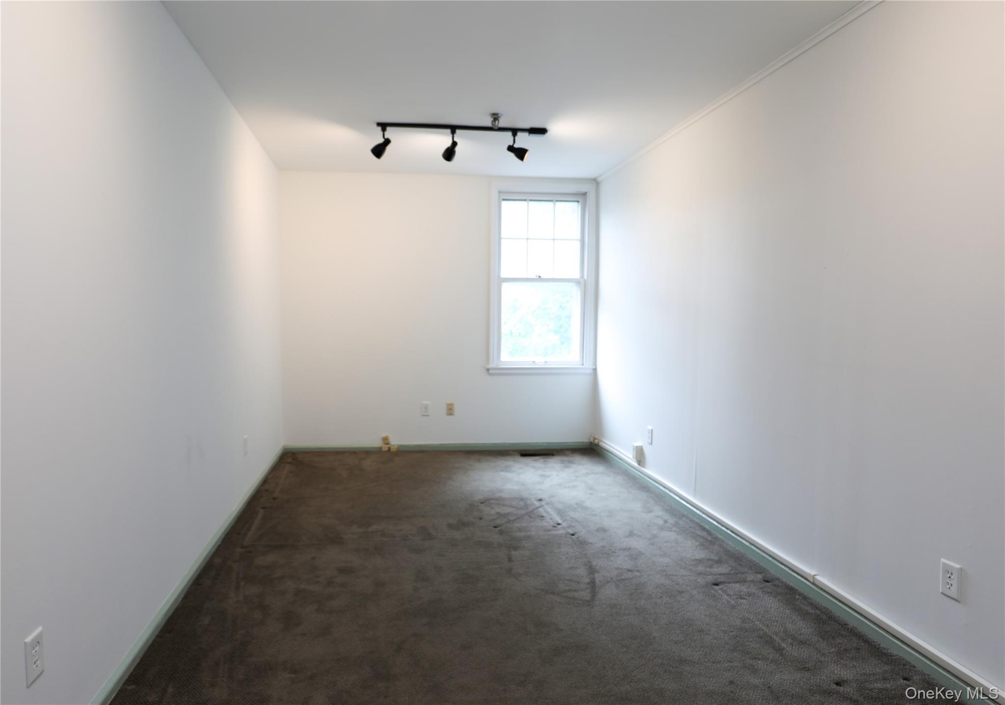 #3 photo, 159 Green Street, Kingston , NY 12401