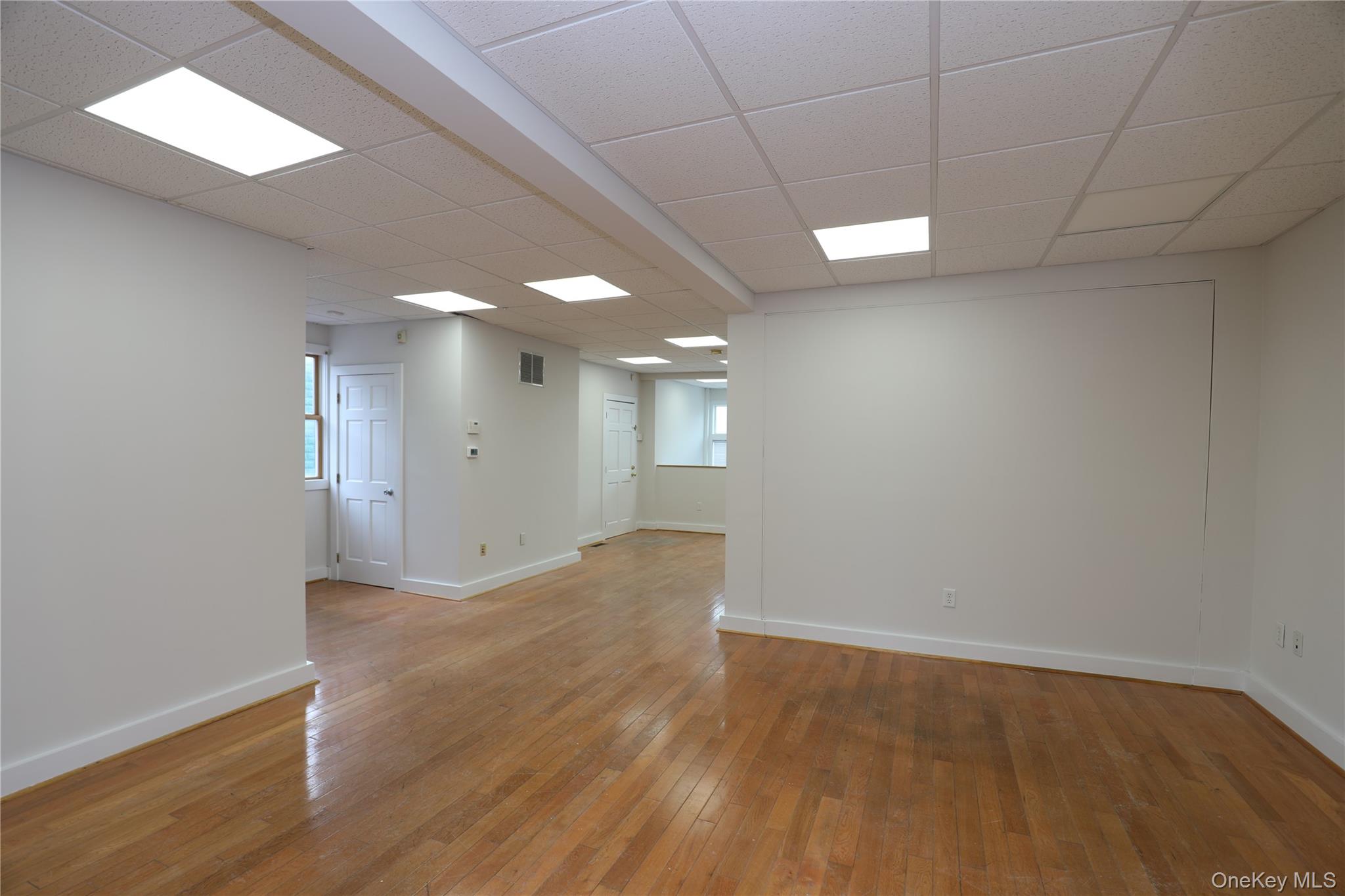 #12 photo, 730 Broadway, Kingston , NY 12401