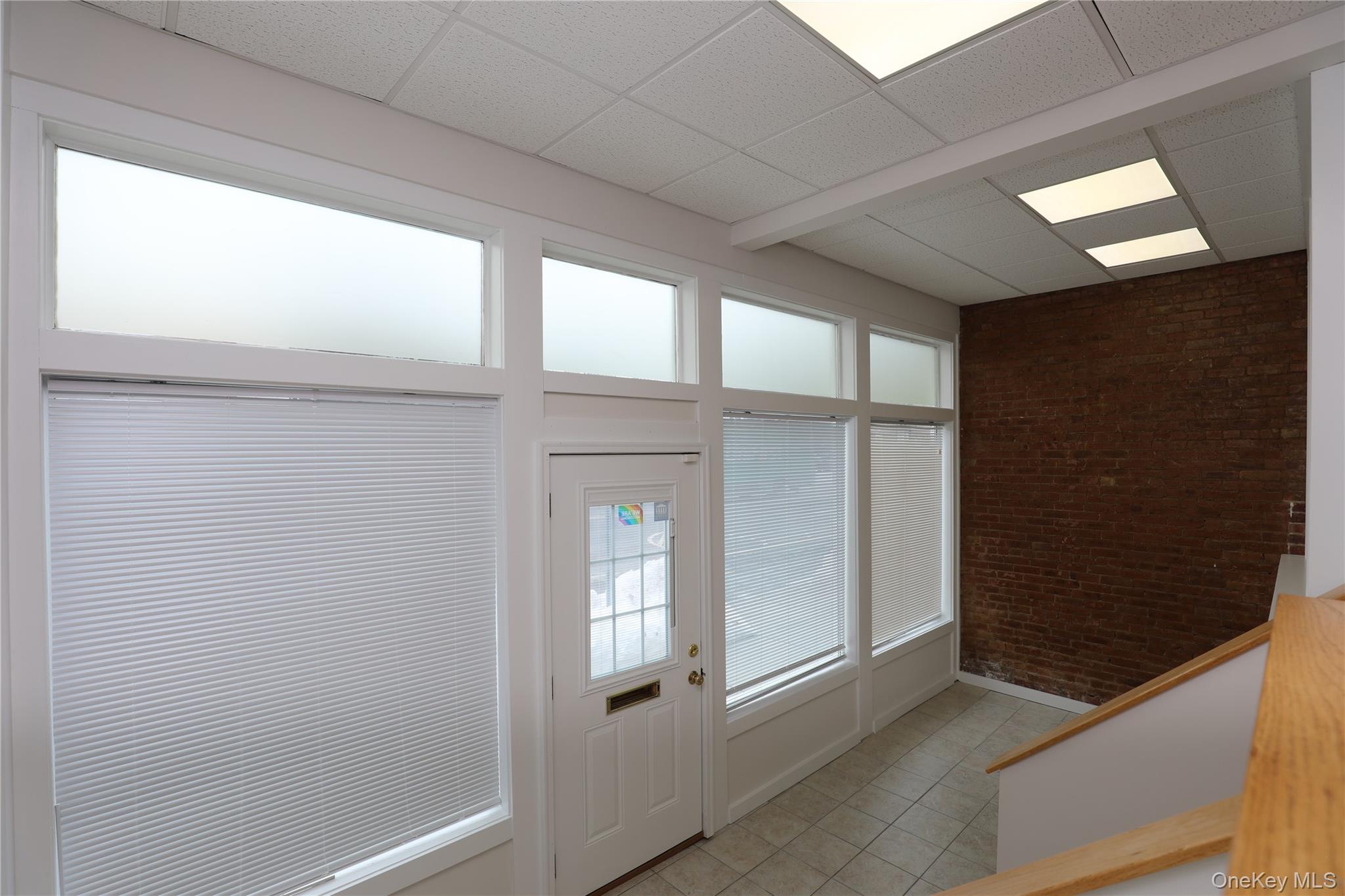 #4 photo, 730 Broadway, Kingston , NY 12401