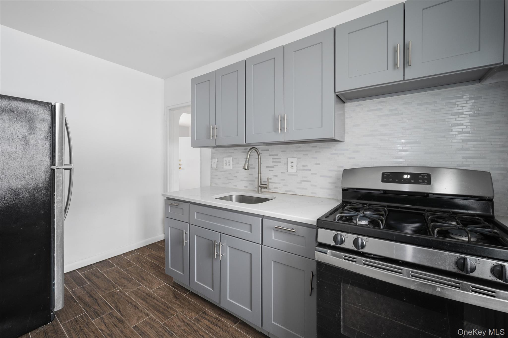 #5 photo, 263-03 73rd Avenue, Glen Oaks , NY 11004