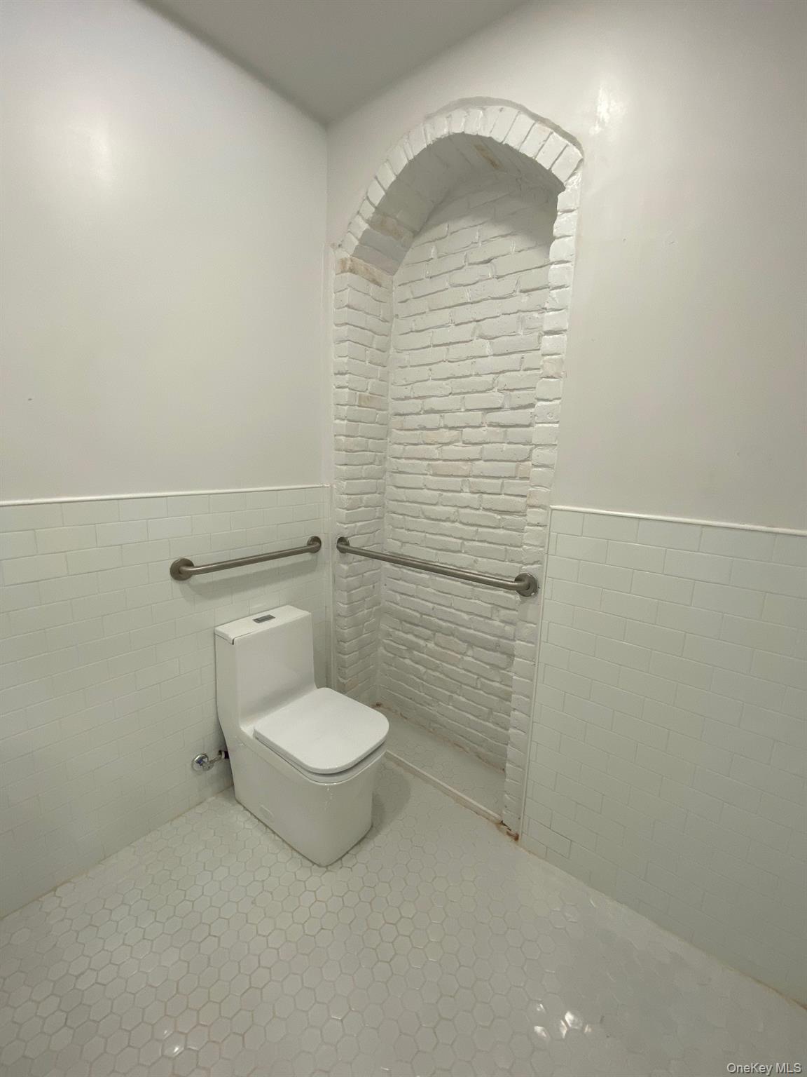 #5 photo, 233 Liberty Street, 纽约州 Newburgh , NY 12550