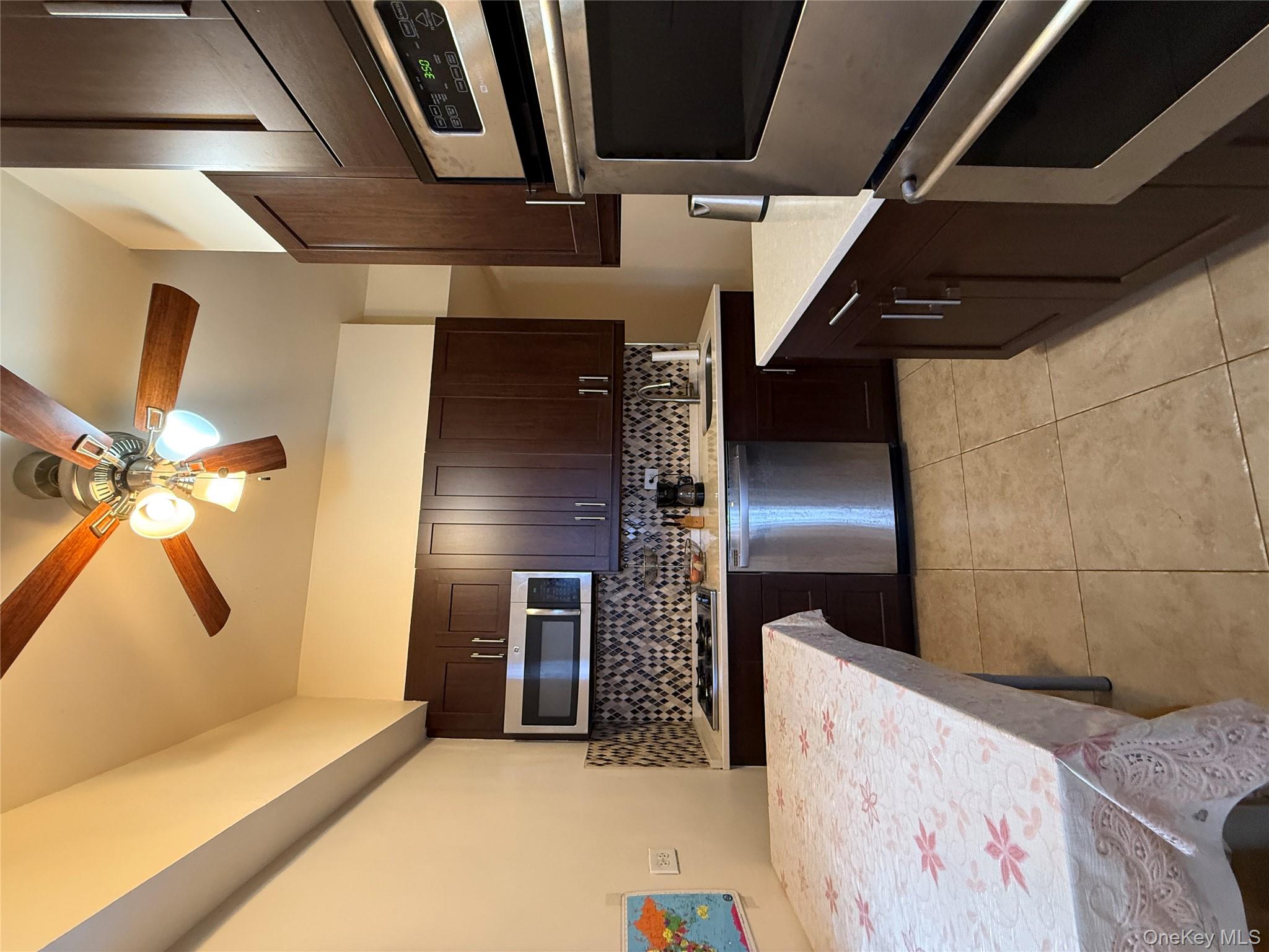 #11 photo, 61-20 Grand Central Parkway, קווינס Forest Hills , NY 11375