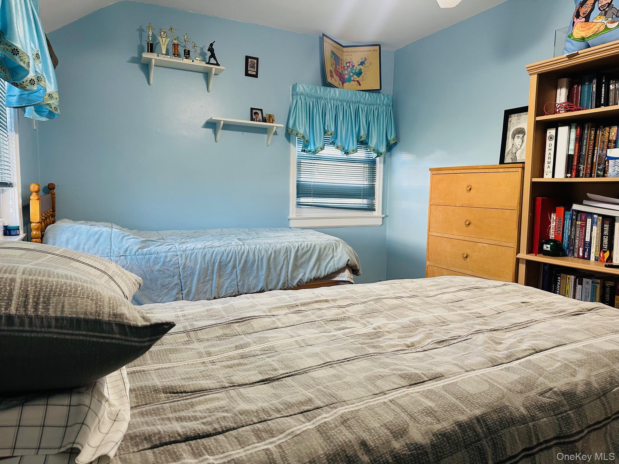 #8 photo, 11 Warton Place, Garden City , NY 11530