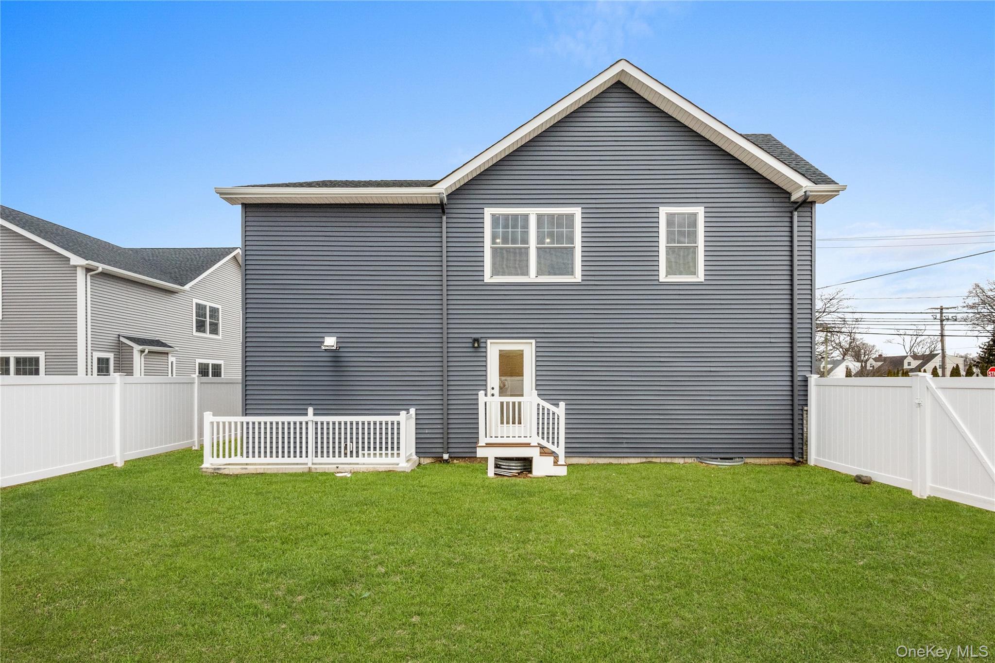 #4 photo, 199 N. Elm, Massapequa , NY 11758