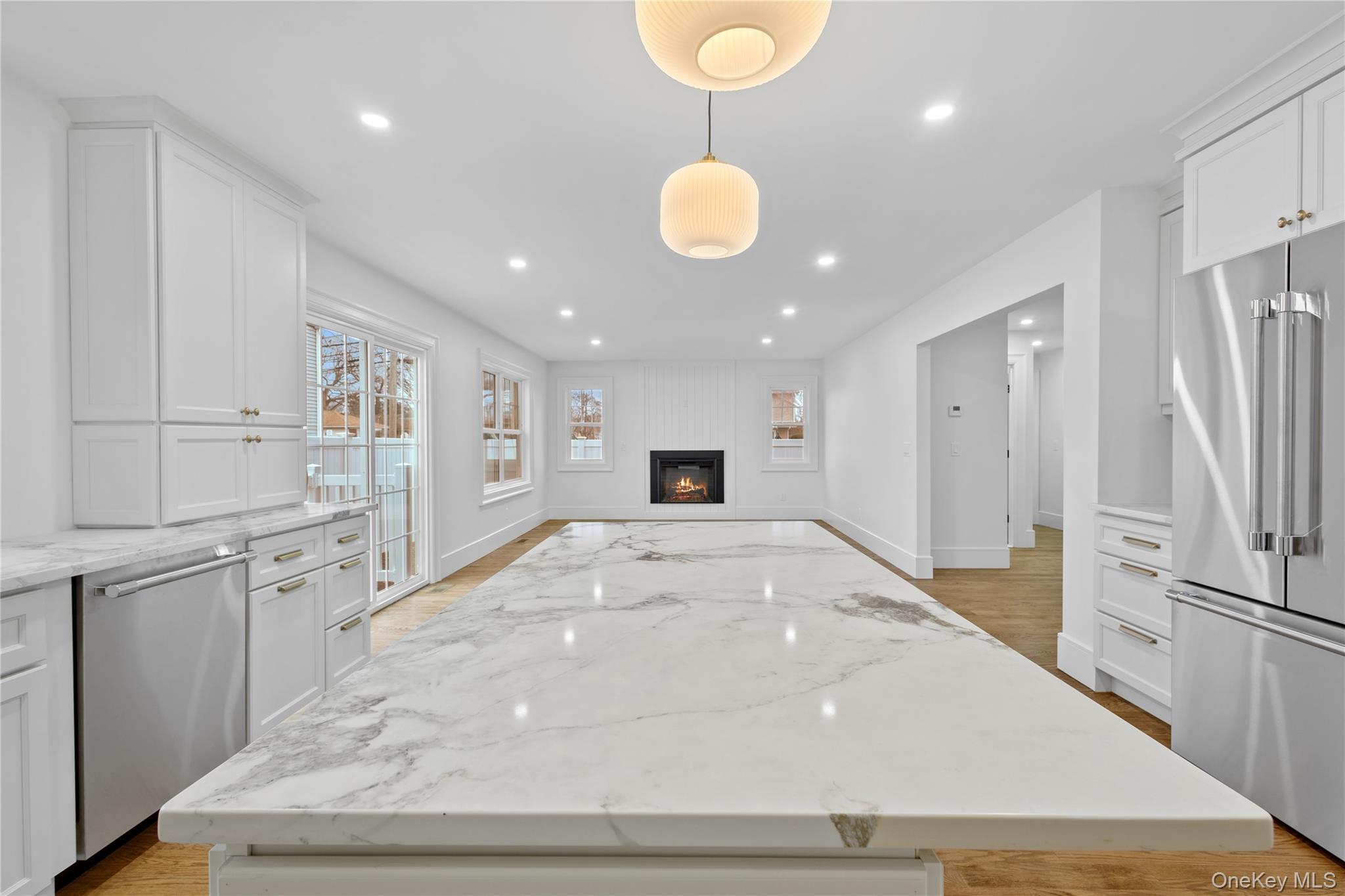 #8 photo, 199 N. Elm, Massapequa , NY 11758