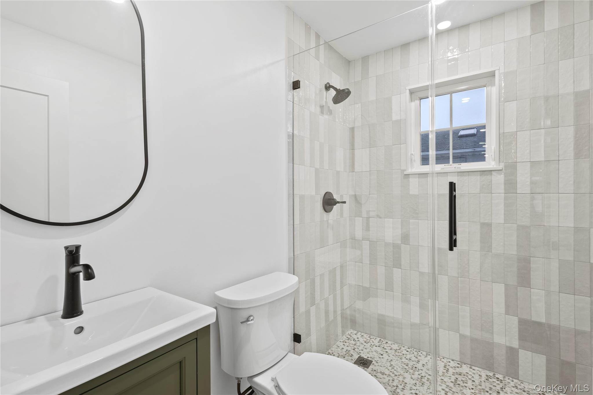 #13 photo, 961 N. Broadway, Massapequa , NY 11758