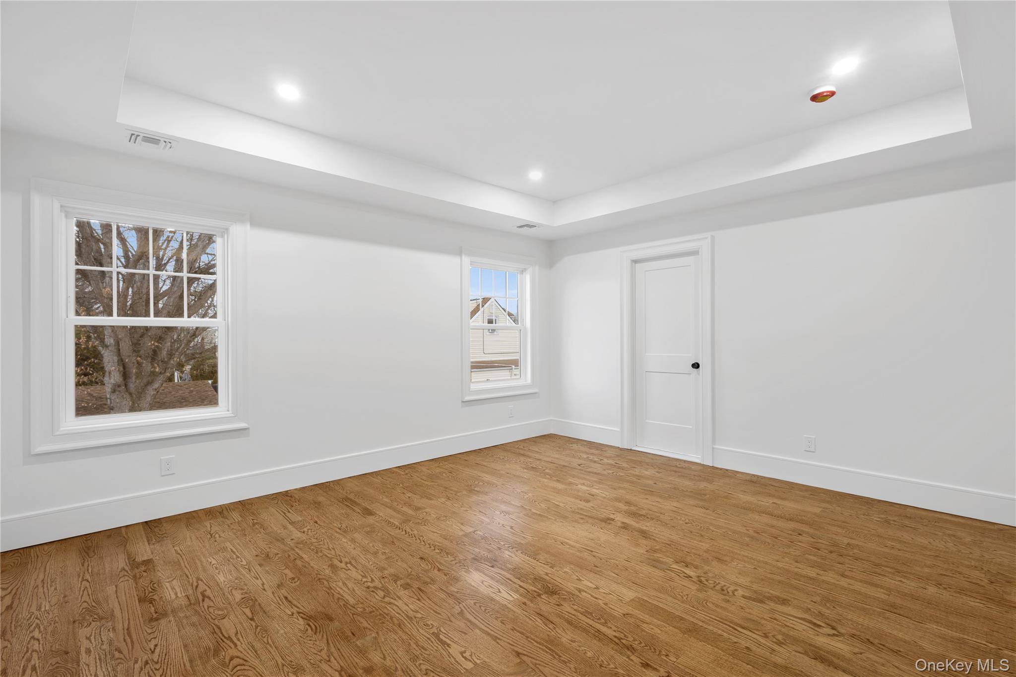 #17 photo, 961 N. Broadway, Massapequa , NY 11758