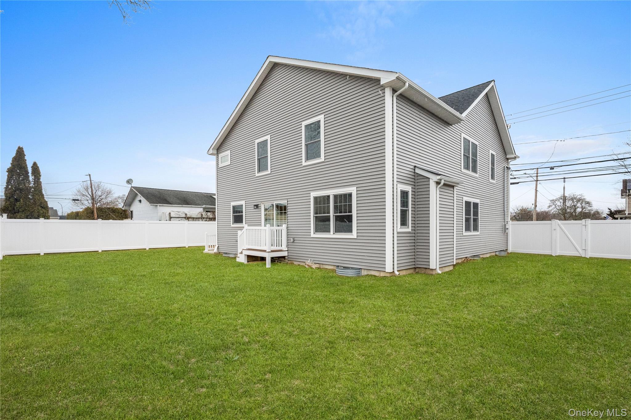 #3 photo, 961 N. Broadway, Massapequa , NY 11758