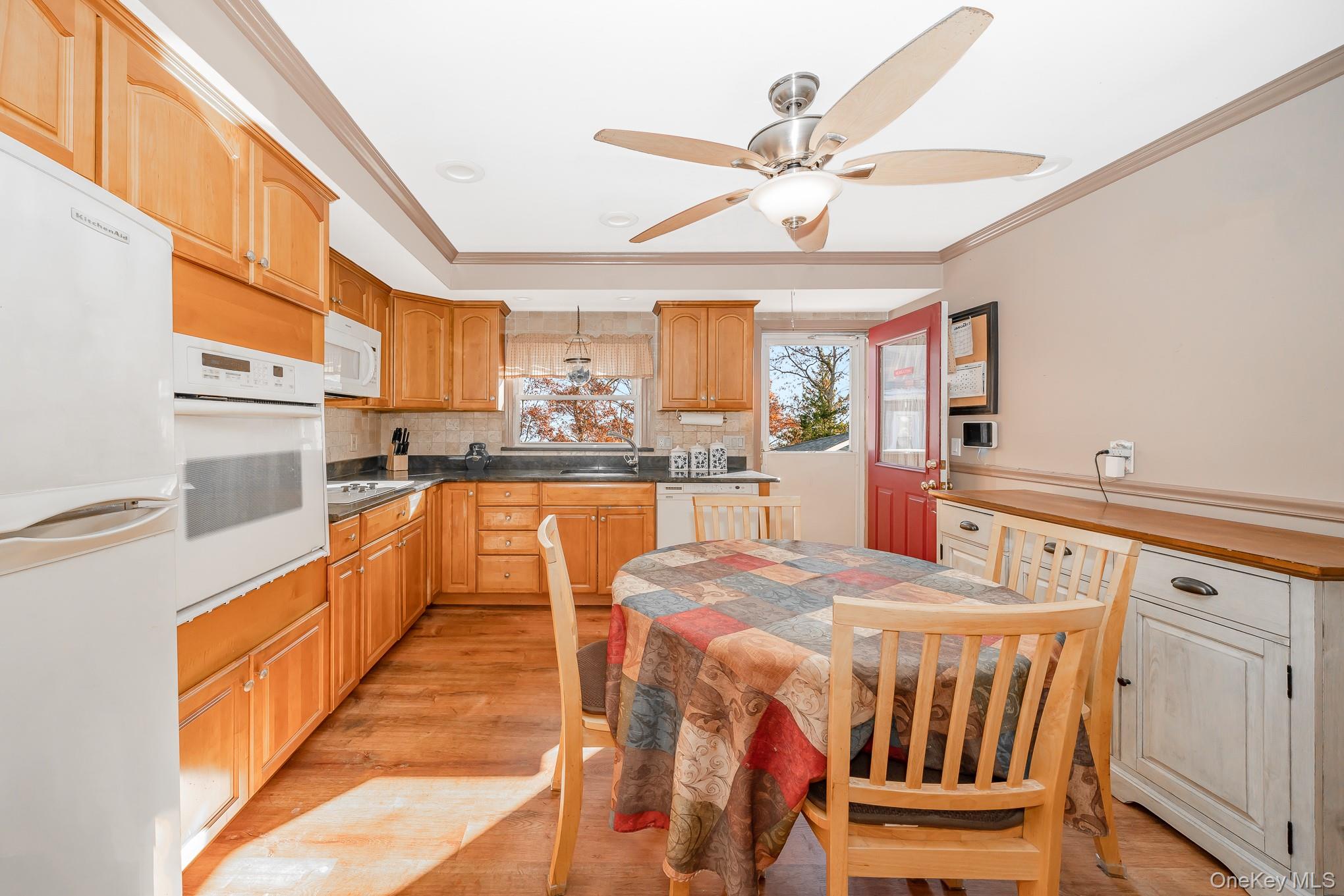 #10 photo, 265 S 4th Street, Lindenhurst , NY 11757