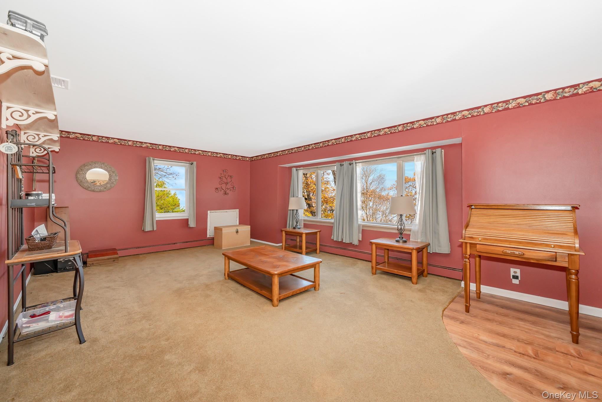 #2 photo, 265 S 4th Street, Lindenhurst , NY 11757