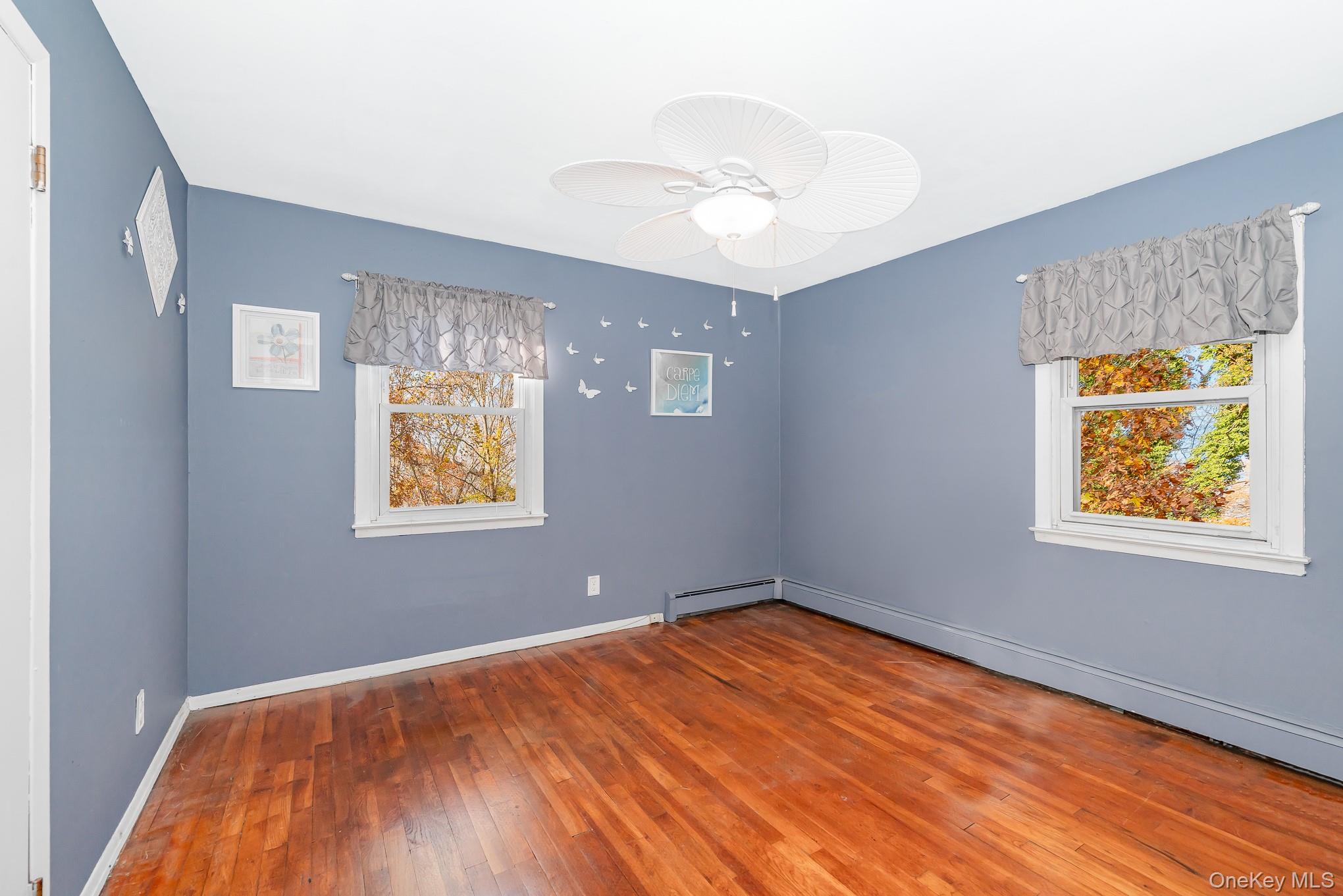 #8 photo, 265 S 4th Street, Lindenhurst , NY 11757