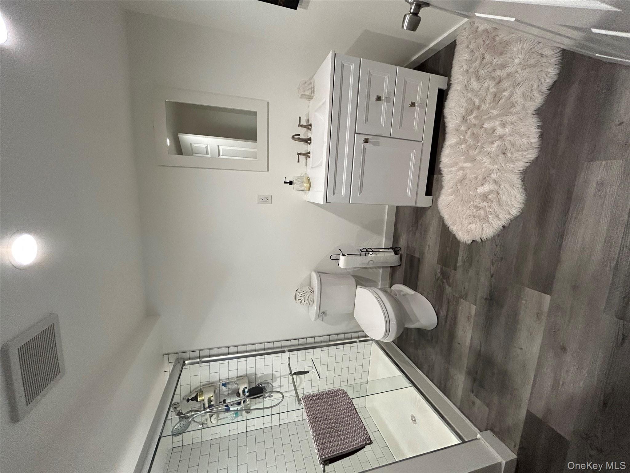 #10 photo, 34 Smith Street, Glen Cove , NY 11542