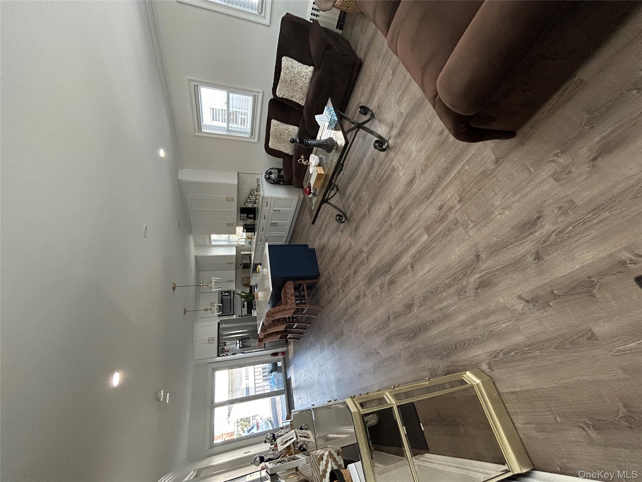 #2 photo, 34 Smith Street, Glen Cove , NY 11542