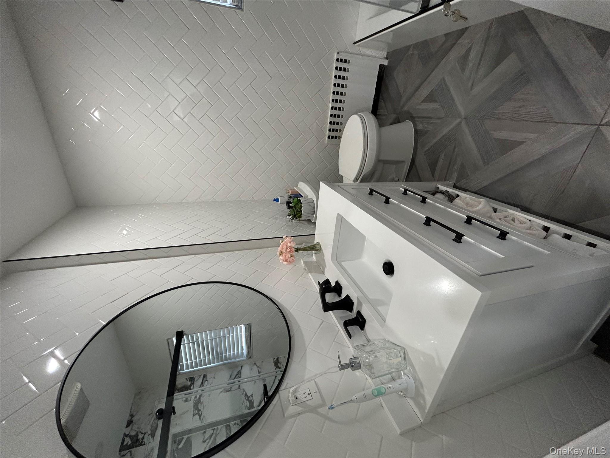 #6 photo, 34 Smith Street, Glen Cove , NY 11542