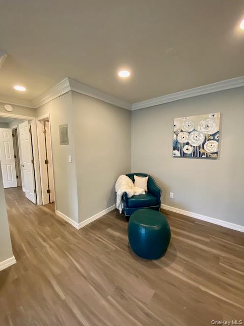 #6 photo, 315 Brook Avenue, מחוז סאפוק Bay Shore , NY 11706