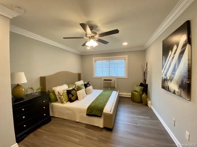 #7 photo, 315 Brook Avenue, מחוז סאפוק Bay Shore , NY 11706