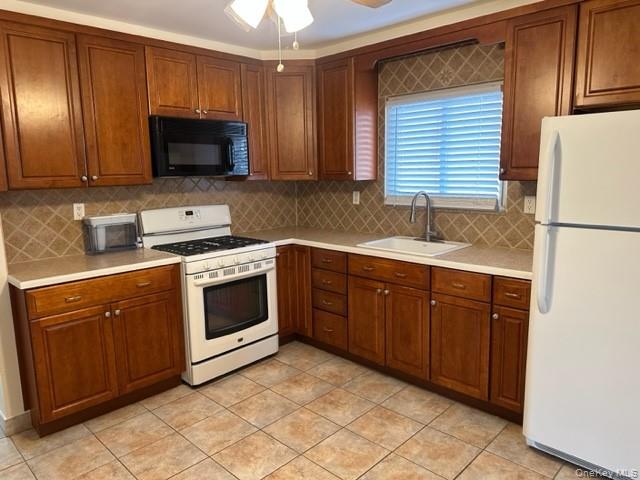 #4 photo, 14728 22nd Avenue, קווינס Whitestone , NY 11357