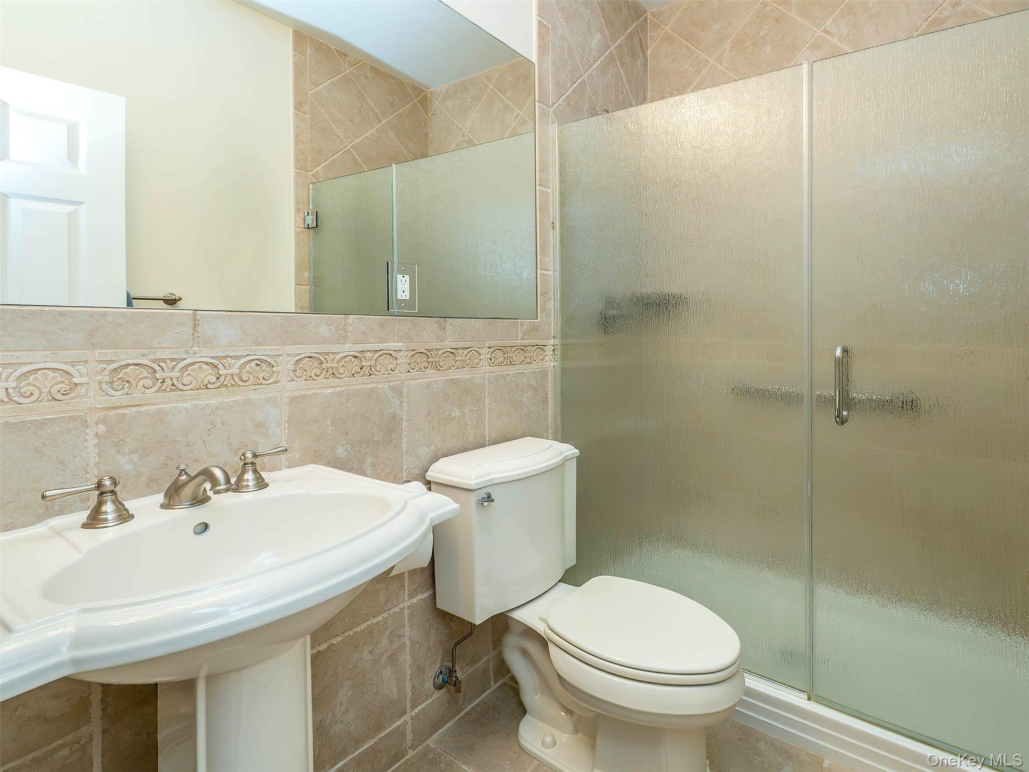 #12 photo, 229 Miro Place, Port Washington , NY 11050