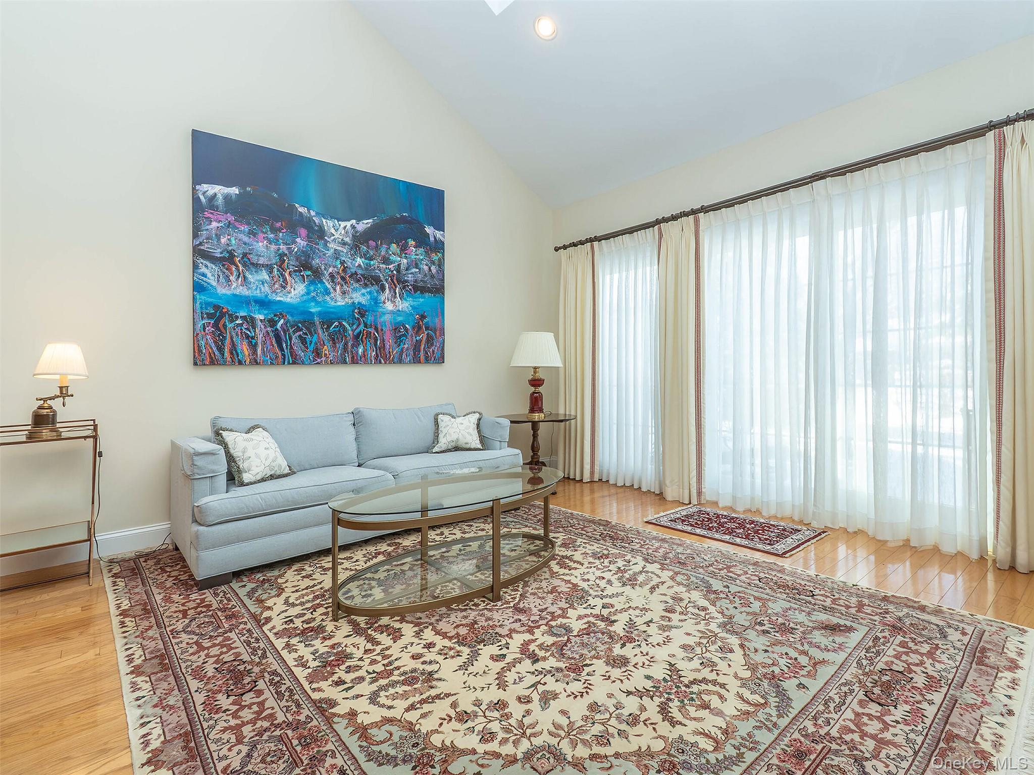 #8 photo, 229 Miro Place, Port Washington , NY 11050