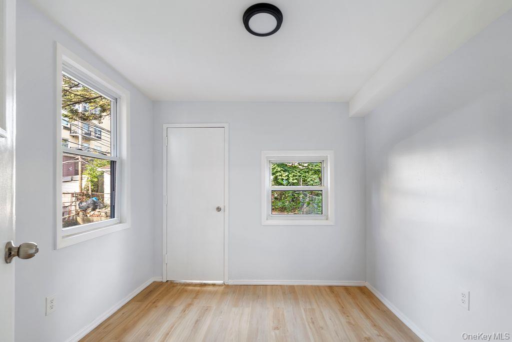 #9 photo, 262 E 23rd Street, Бруклин ‖ Brooklyn , NY 11226