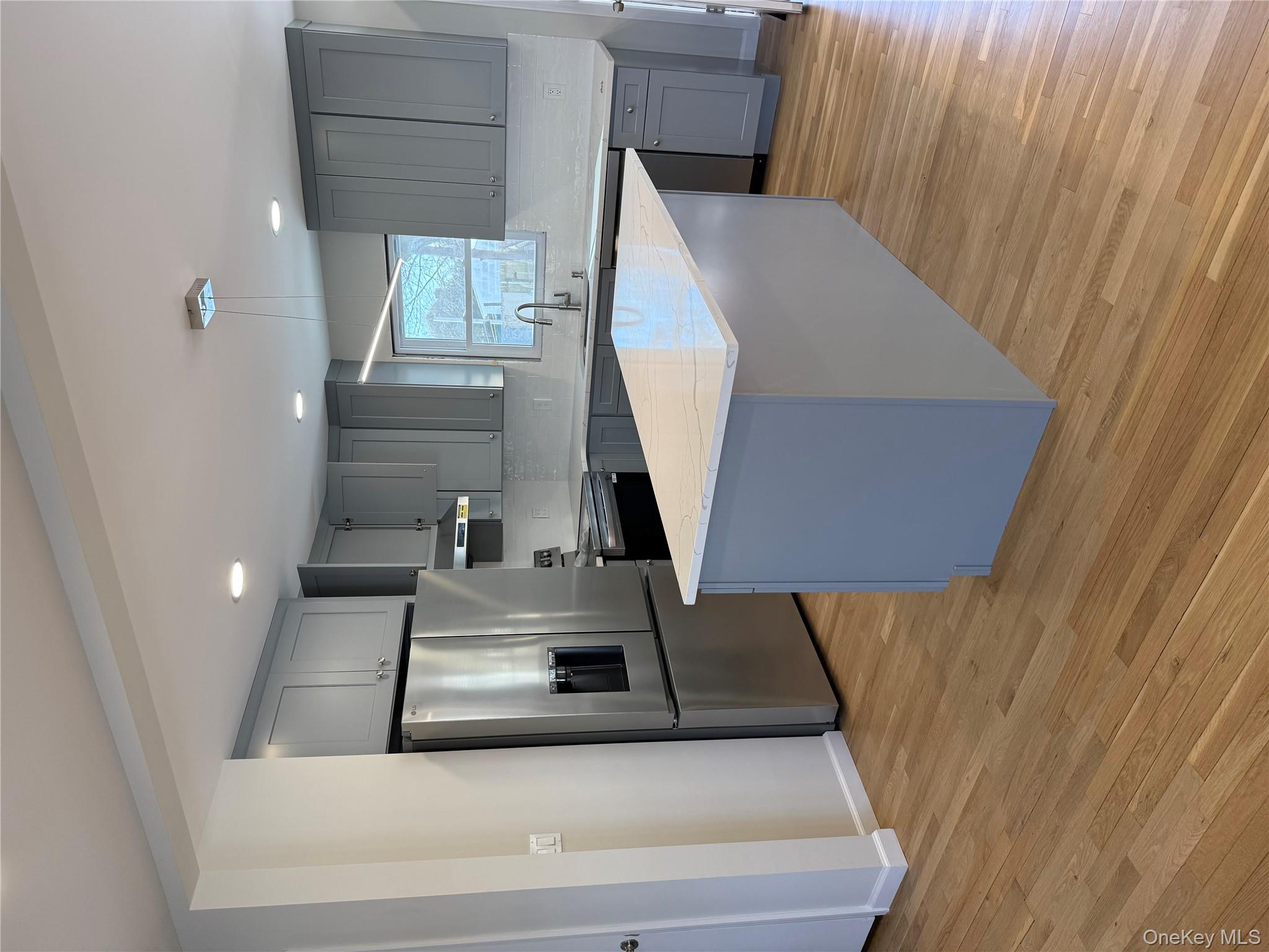 #1 photo, 29 West Avenue, Hicksville , NY 11801