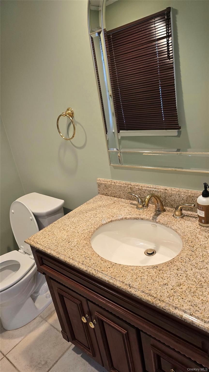 #12 photo, 1 Elvira Court, Huntington , NY 11743