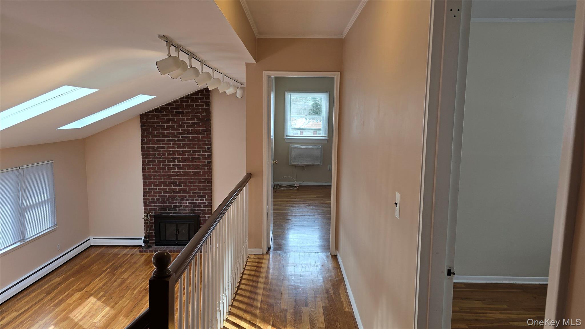 #13 photo, 1 Elvira Court, Huntington , NY 11743