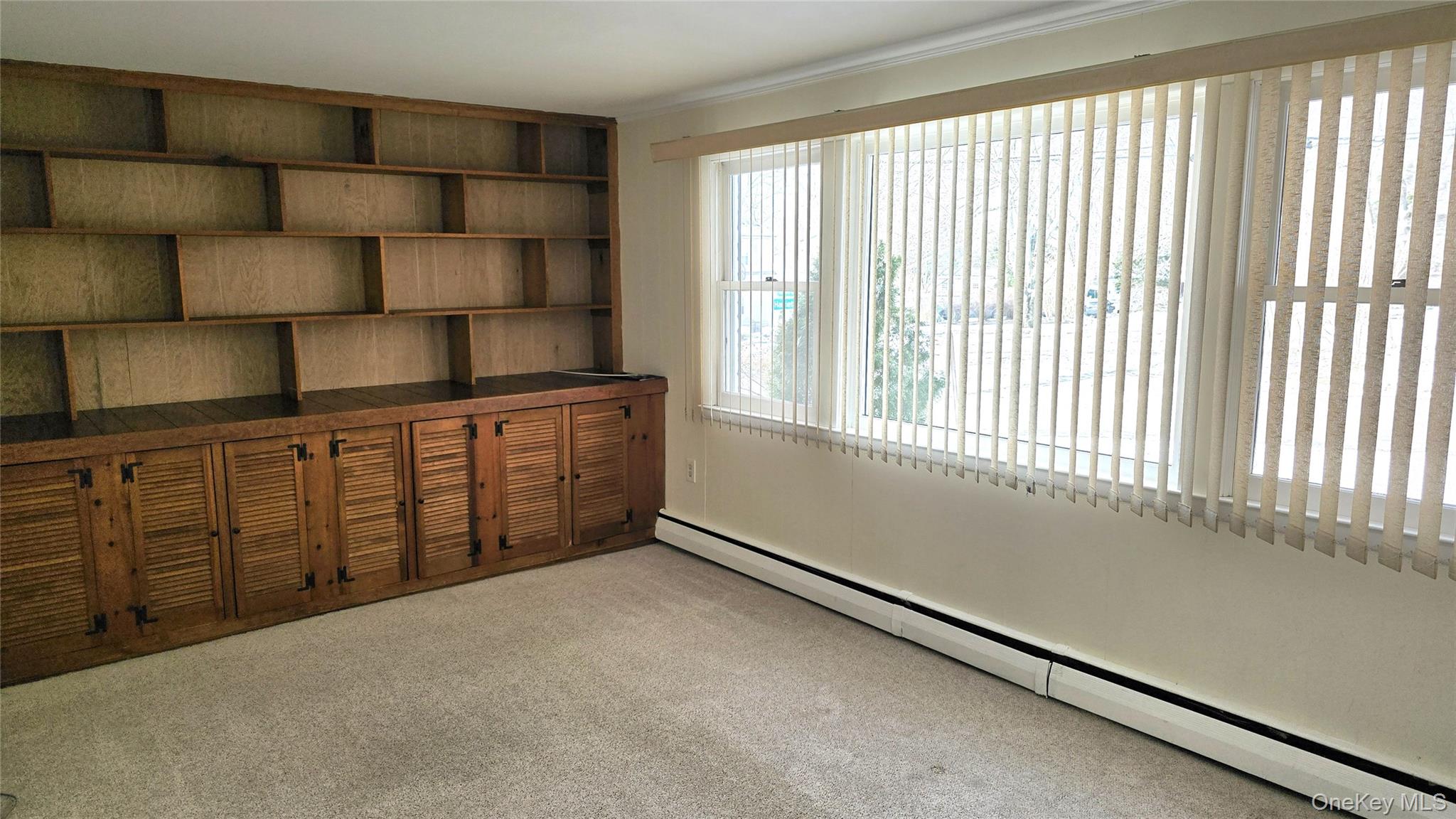 #7 photo, 1 Elvira Court, Huntington , NY 11743