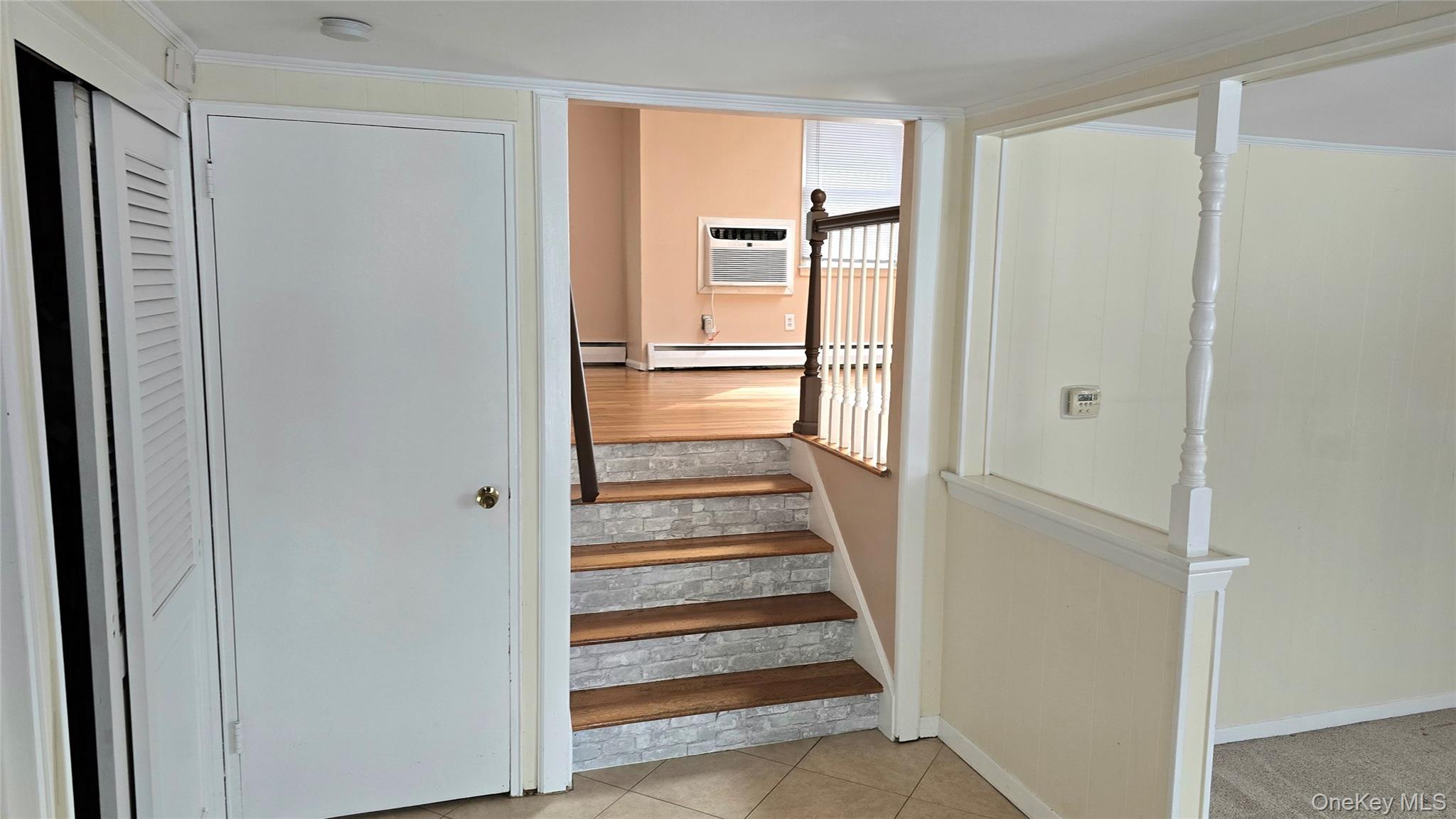 #9 photo, 1 Elvira Court, Huntington , NY 11743