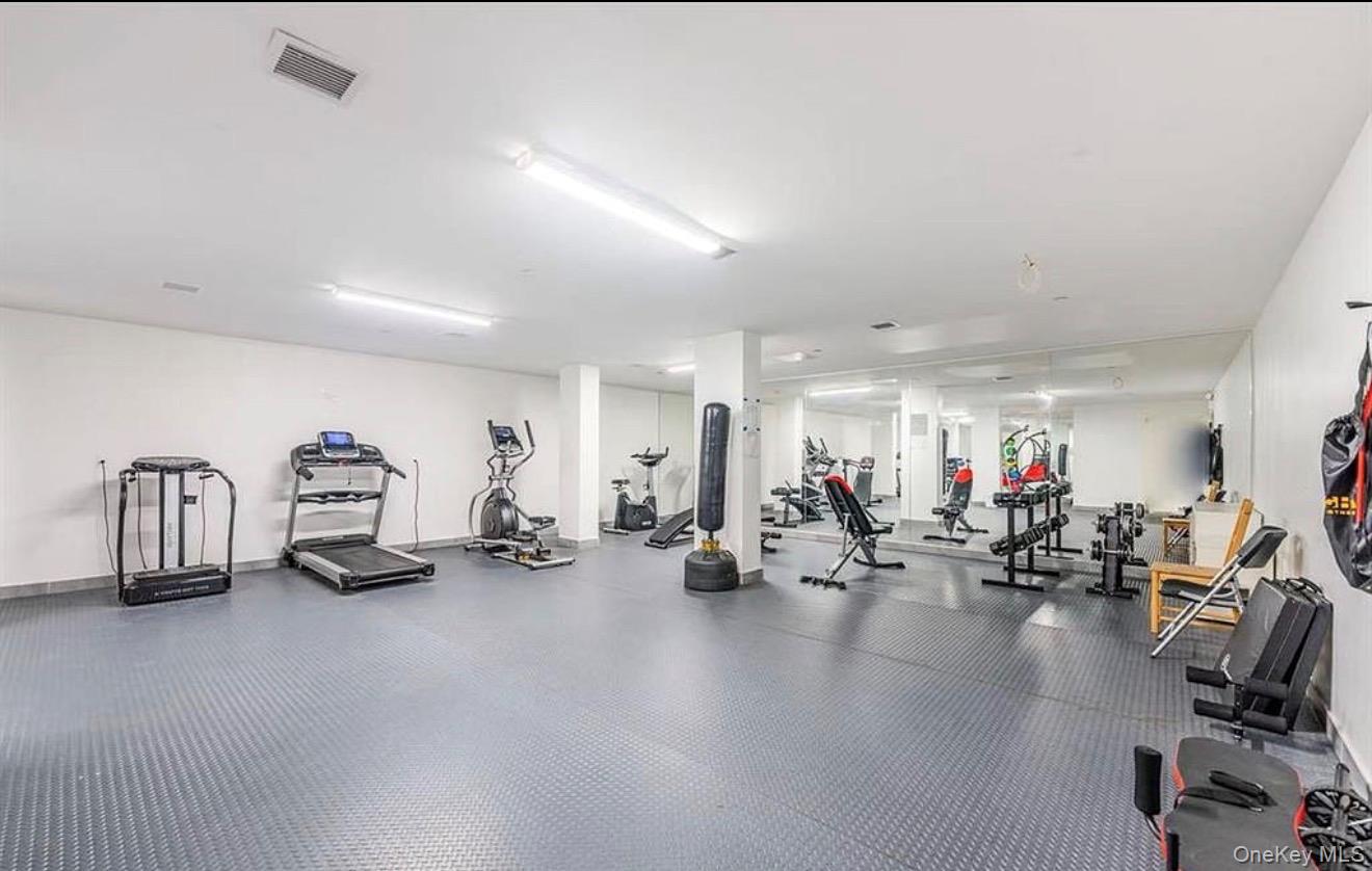 #11 photo, 144-25 Sanford Avenue, Flushing , NY 11355