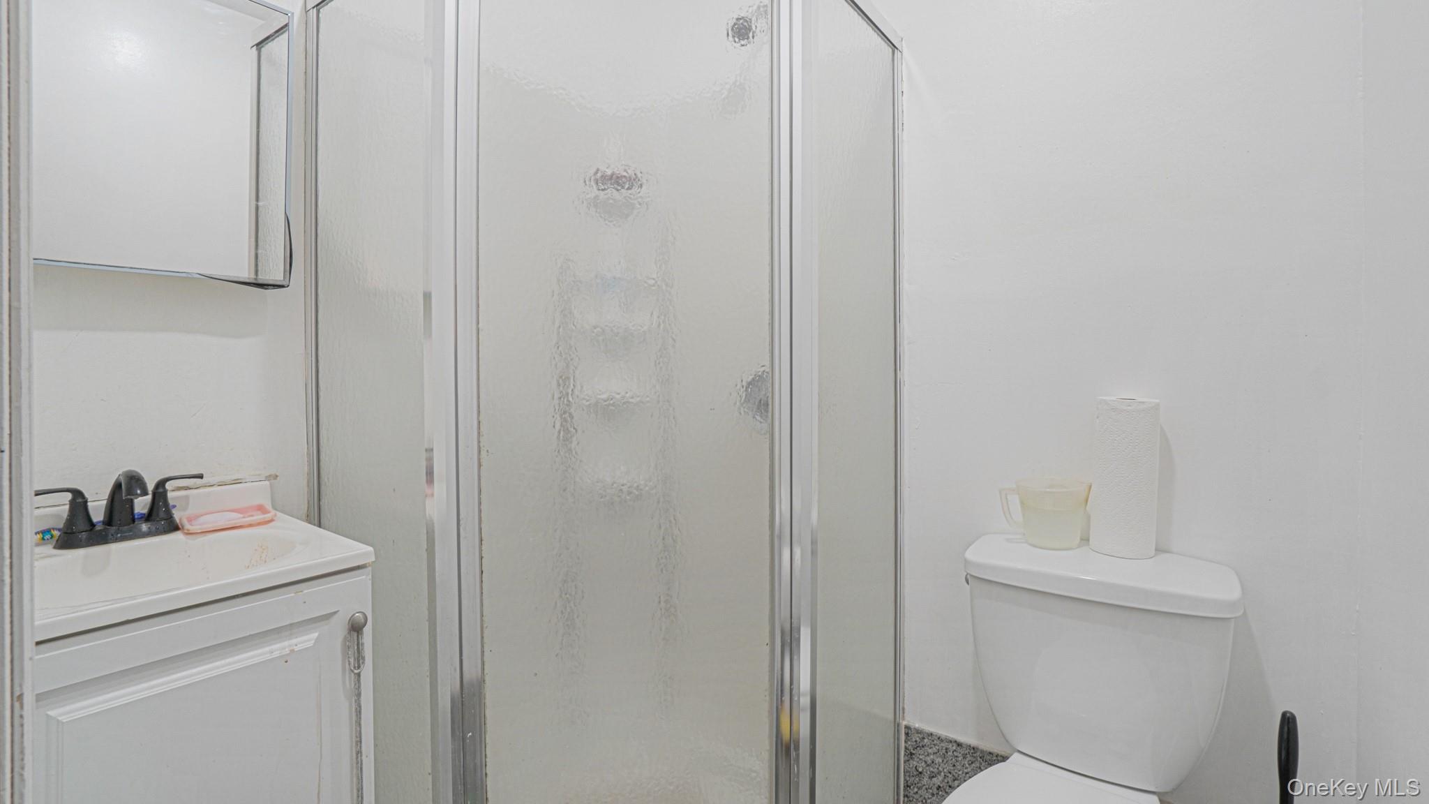 #7 photo, 23709 93rd Road, Куинс ‖ Bellerose , NY 11426