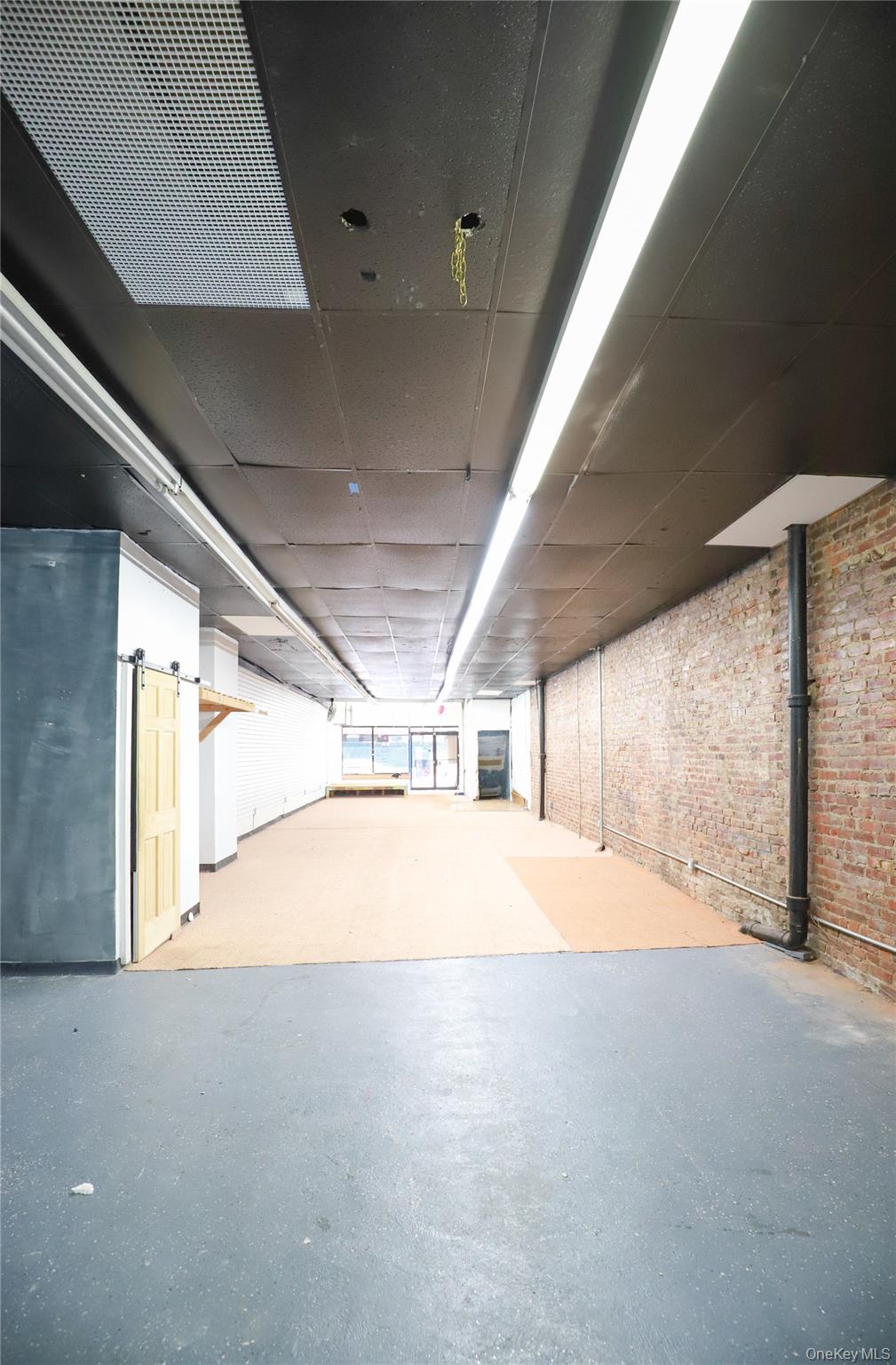 #11 photo, 31-31 Fulton Street, Brooklyn , NY 11208